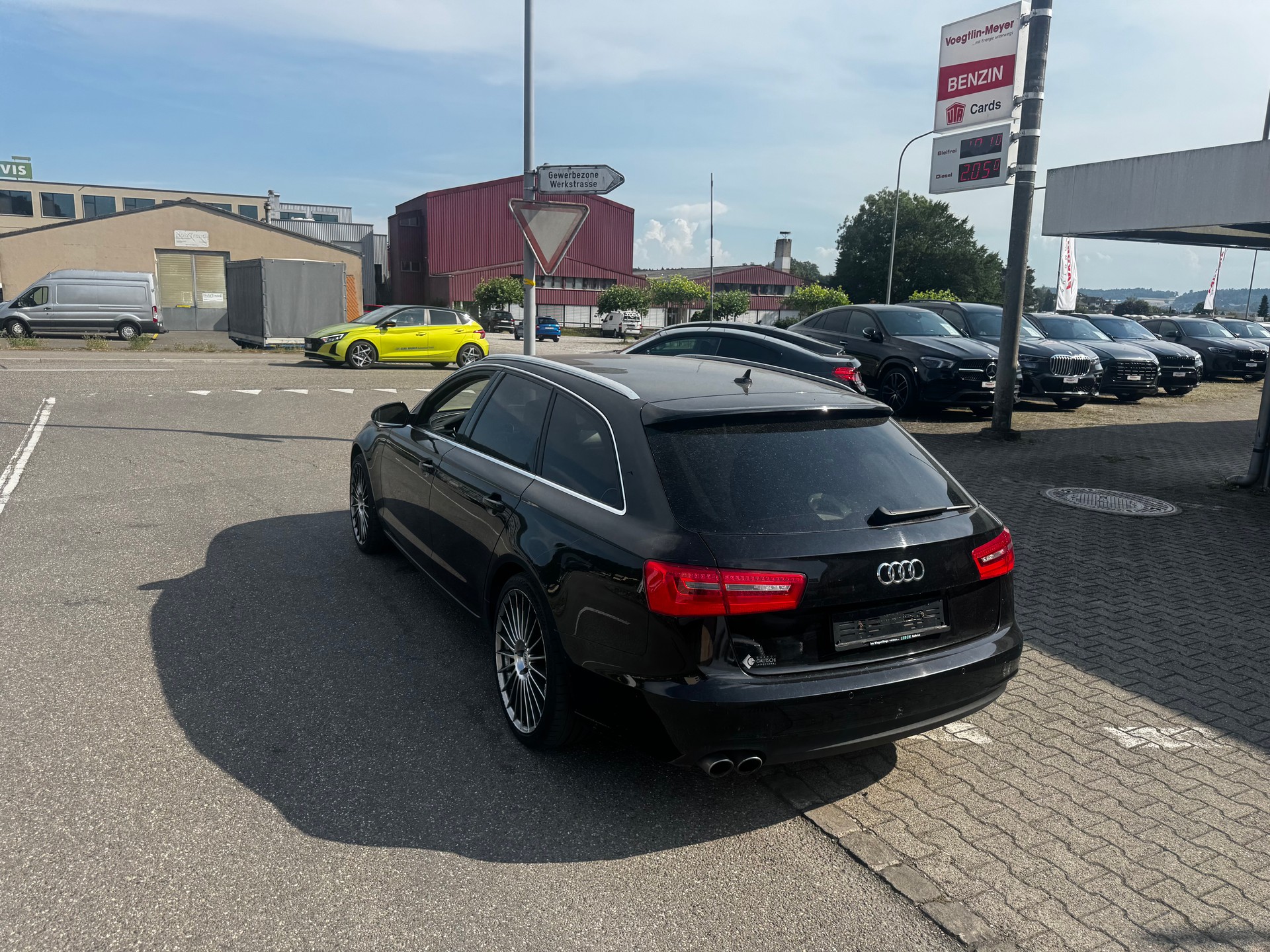 AUDI A6 Avant 2.0 TDI multitronic-image-3