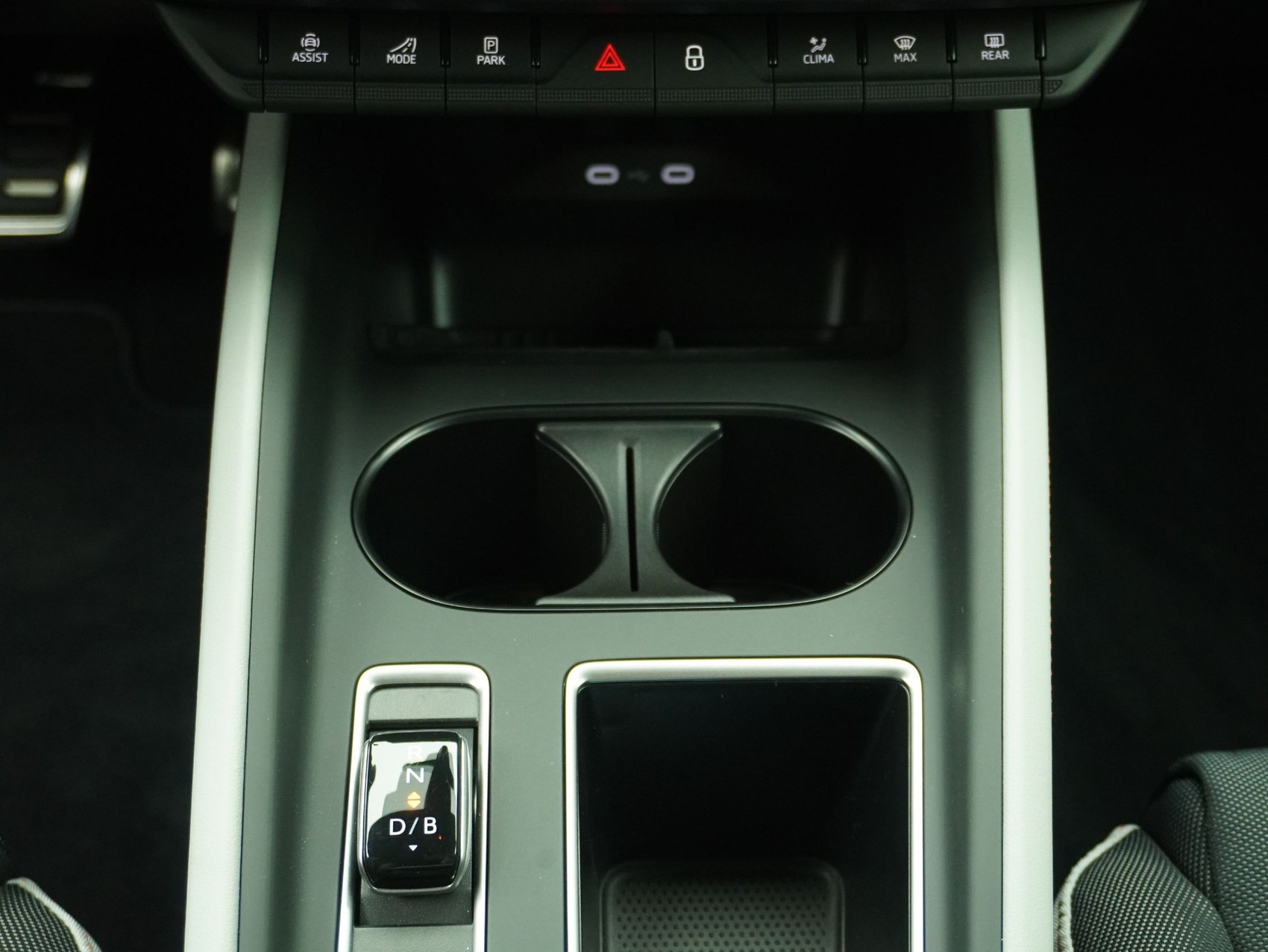 SKODA Elroq 85 First Edition **Skoda Werksgarantie bis 04/2030**-image-13