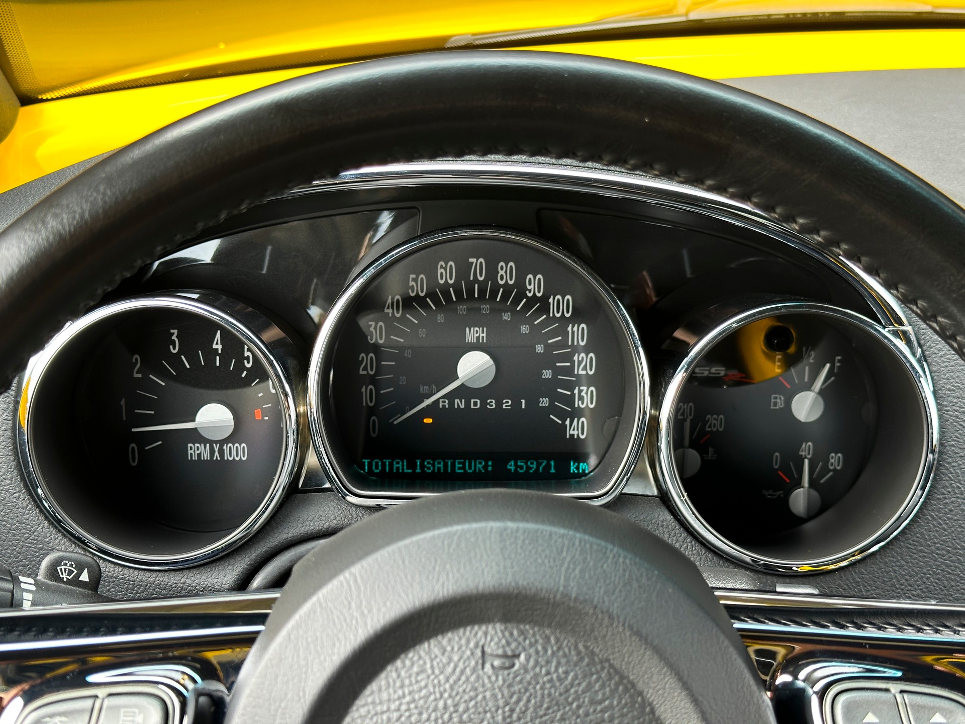 CHEVROLET SSR Roadster V8-image-15
