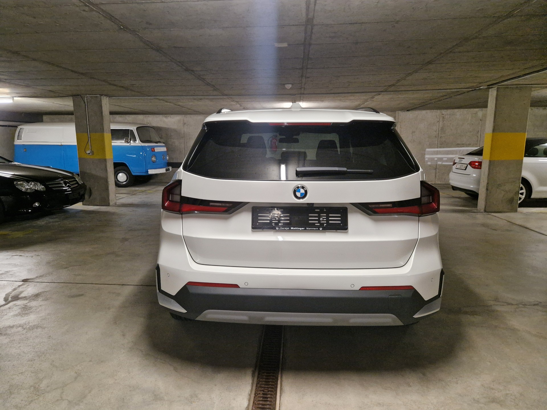 BMW X1 xDrive 20d 48V xLine-image-2