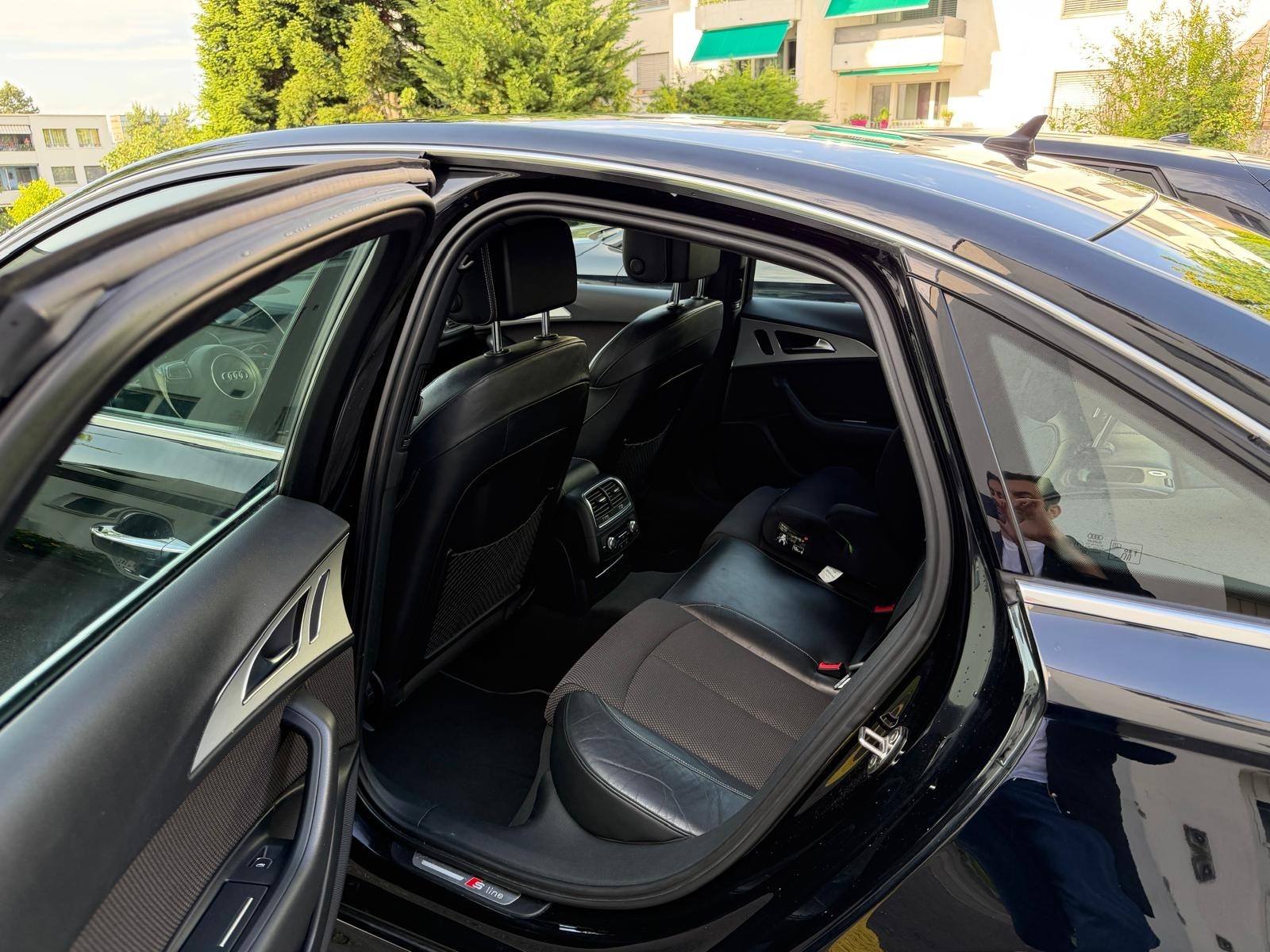 AUDI A6 Limousine 2.0 TDI S-tronic-image-2