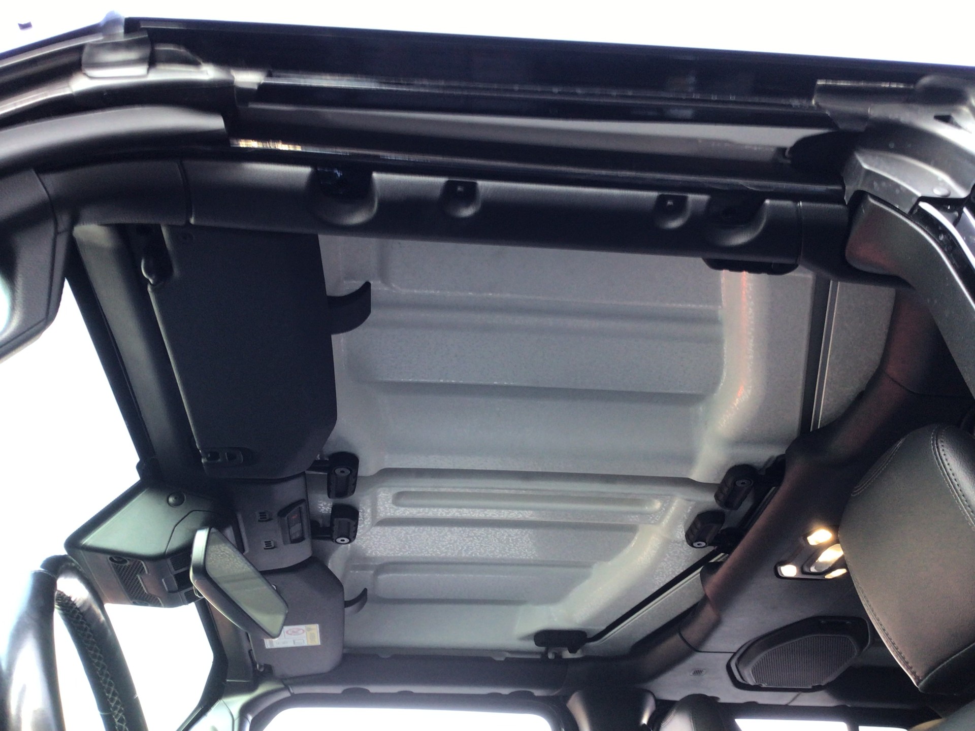 JEEP Gladiator 3.0 V6 Overland-image-11