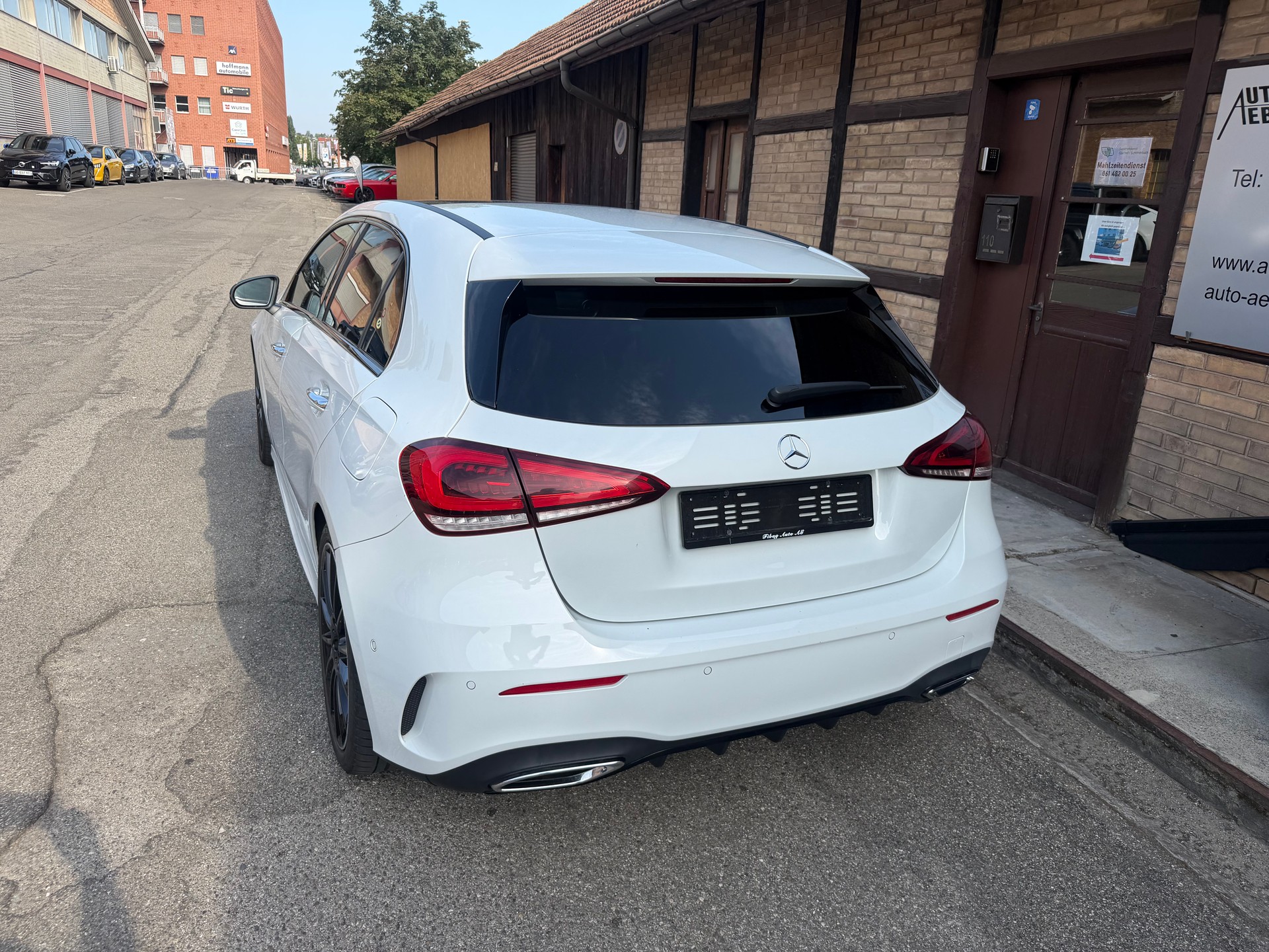 MERCEDES-BENZ A 250 4Matic AMG Line 4Matic 7G-DCT-image-4