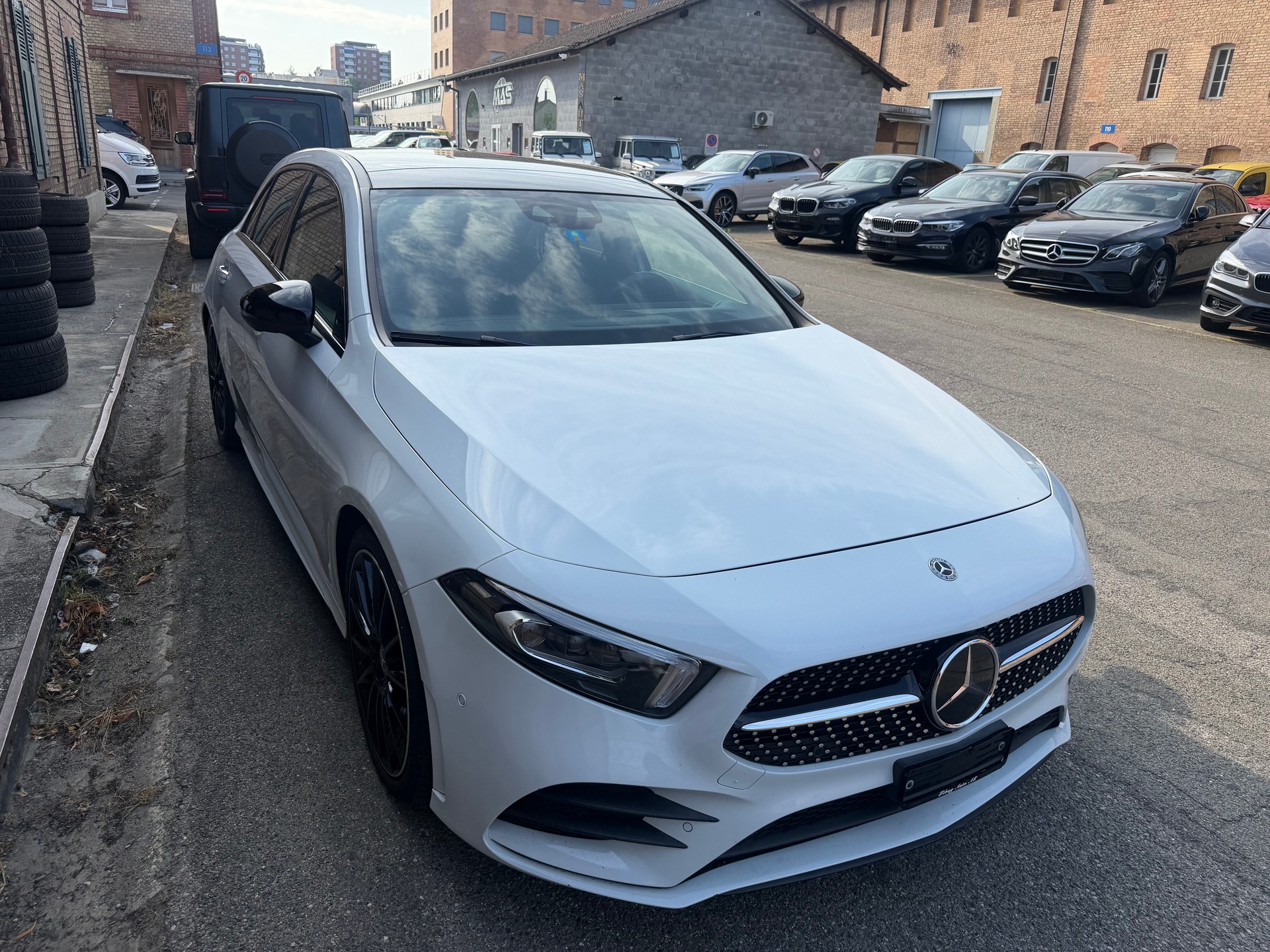 MERCEDES-BENZ A 250 4Matic AMG Line 4Matic 7G-DCT-image-8