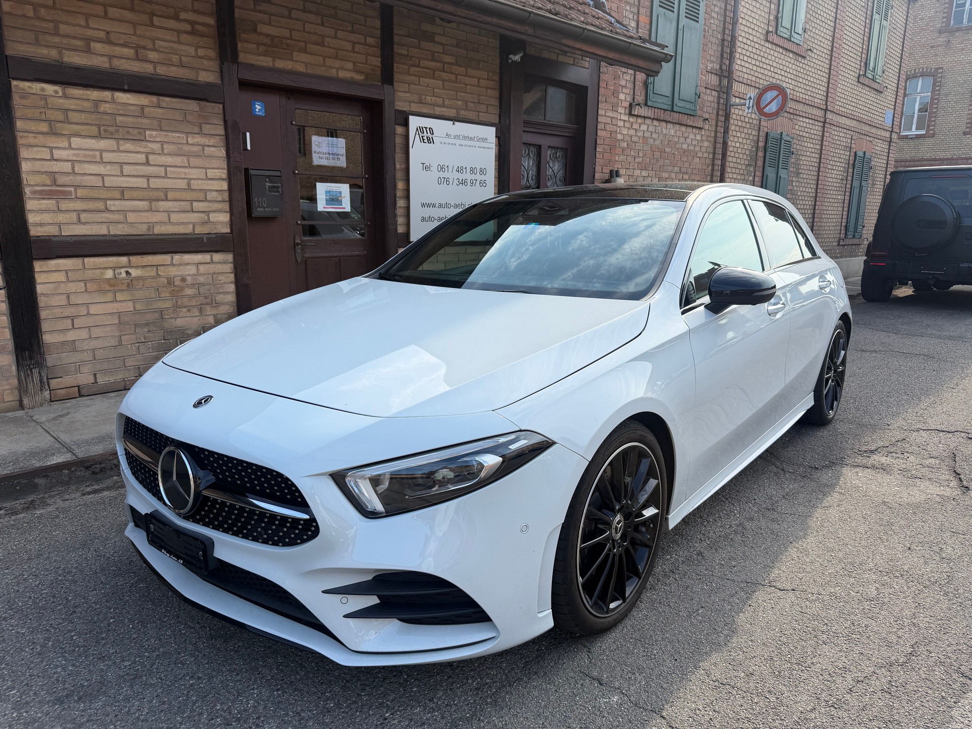MERCEDES-BENZ A 250 4Matic AMG Line 4Matic 7G-DCT-image-1