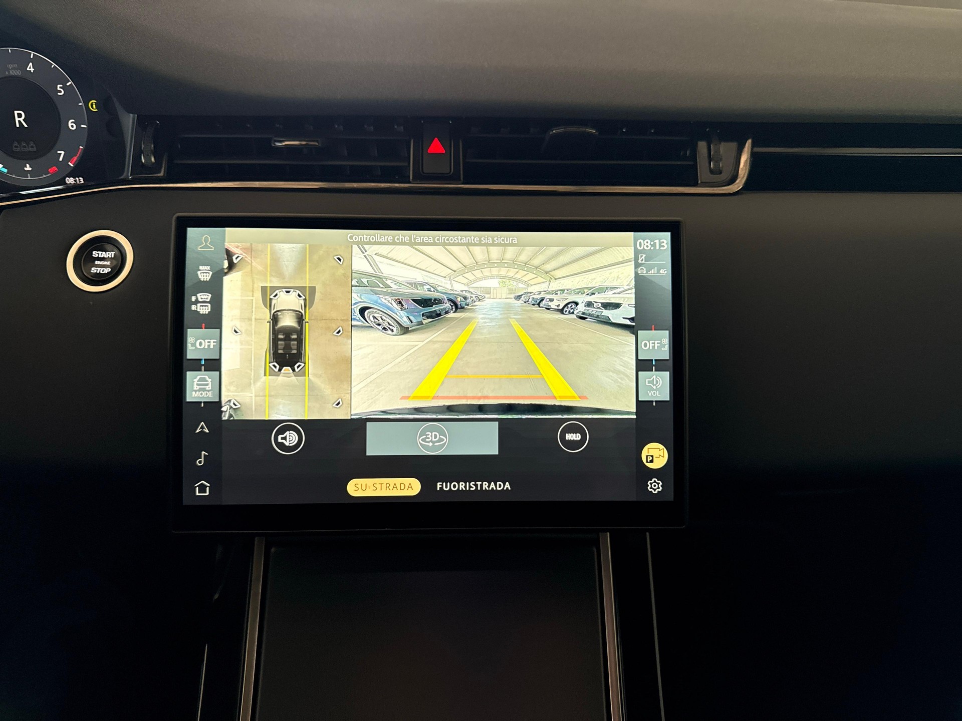 LAND ROVER Range Rover Evoque 2.0 T Dynamic SE + Pneumatici invernali & Servizi inclusi-image-15