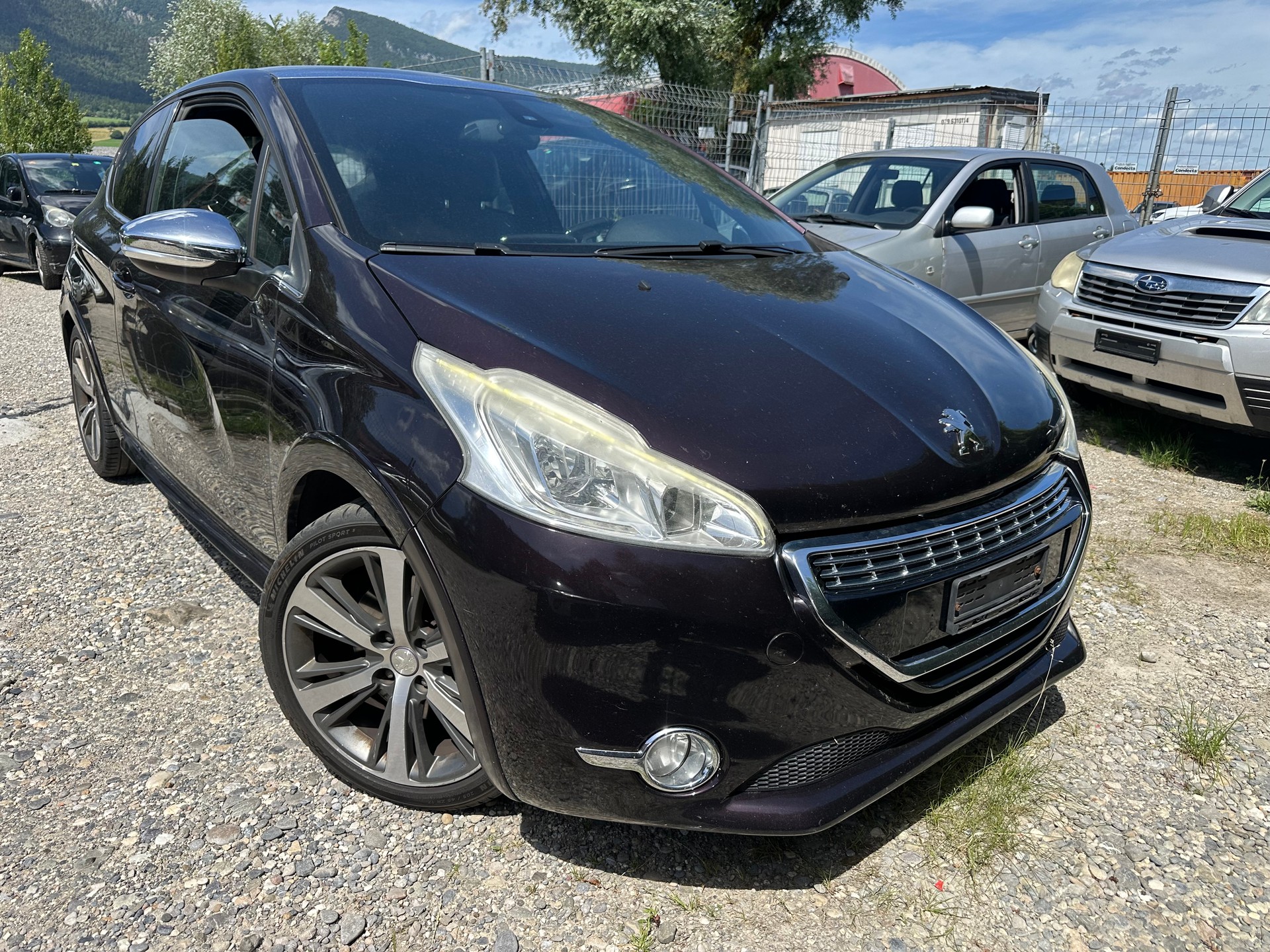 PEUGEOT 208 1.6 Turbo XY-image-2