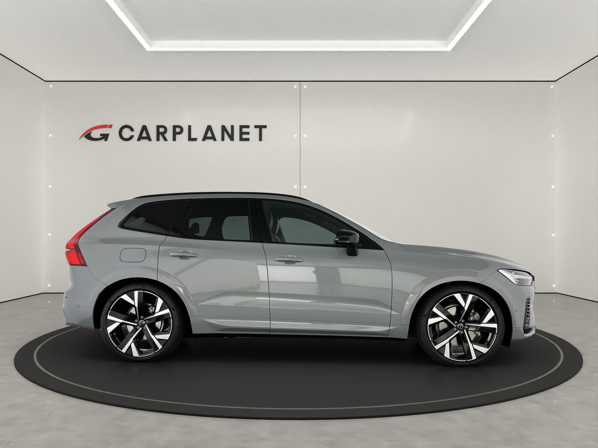 VOLVO XC60 2.0 T8 TE Black Edition eAWD-image-2