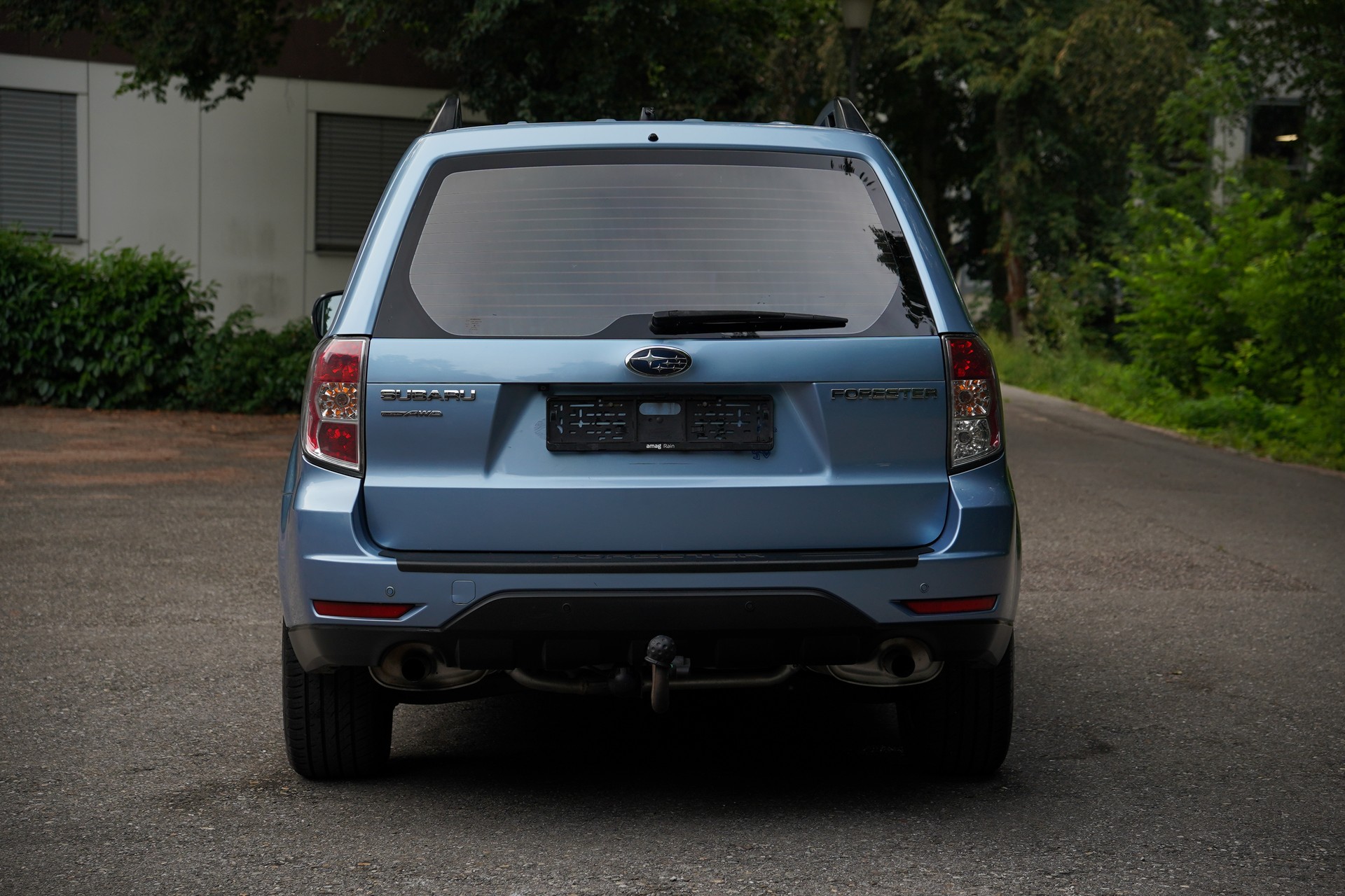SUBARU Forester 2.0X Swiss Automatic-image-3