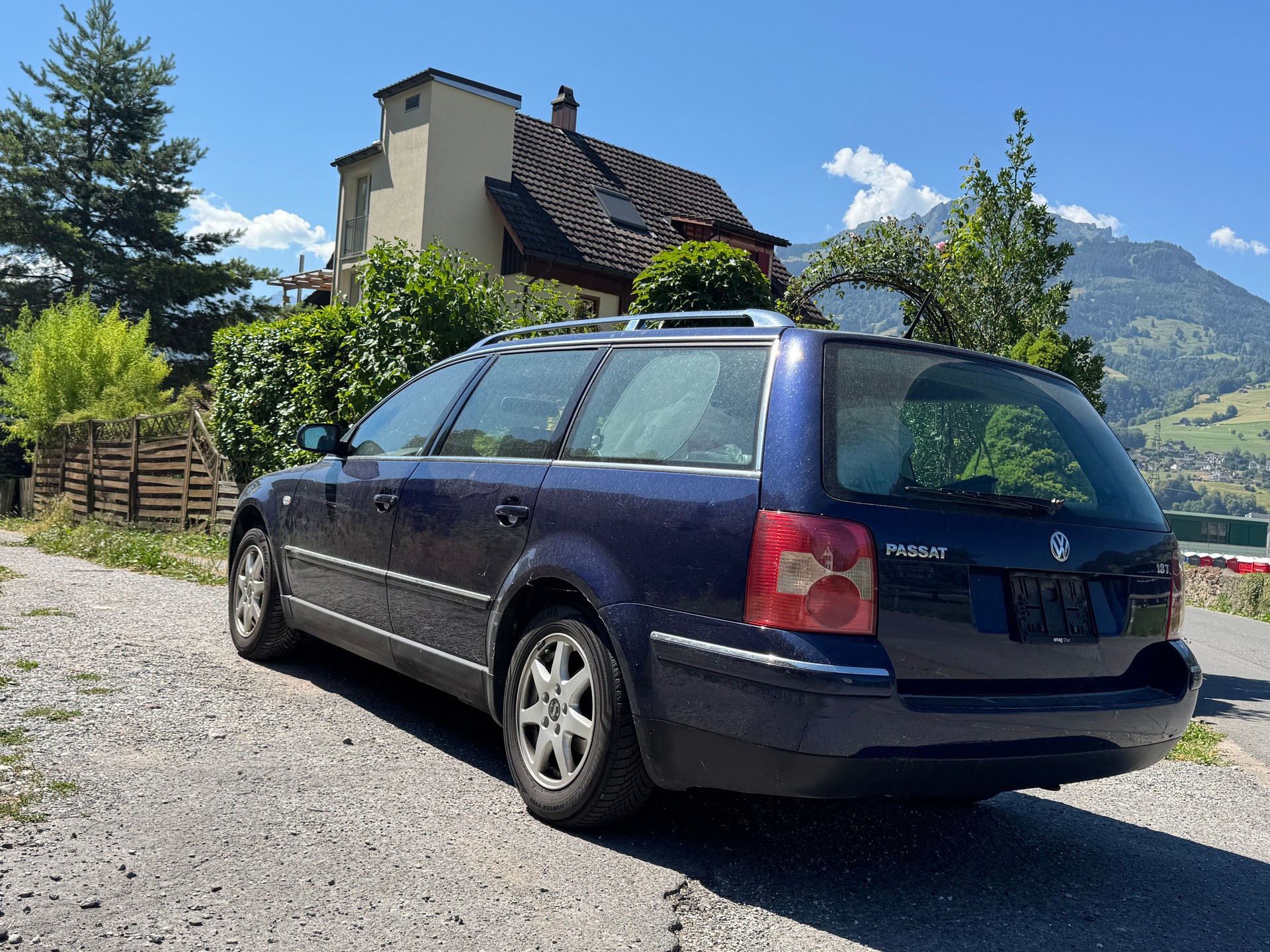 VW Passat Variant 1.8 T Comfortline-image-12