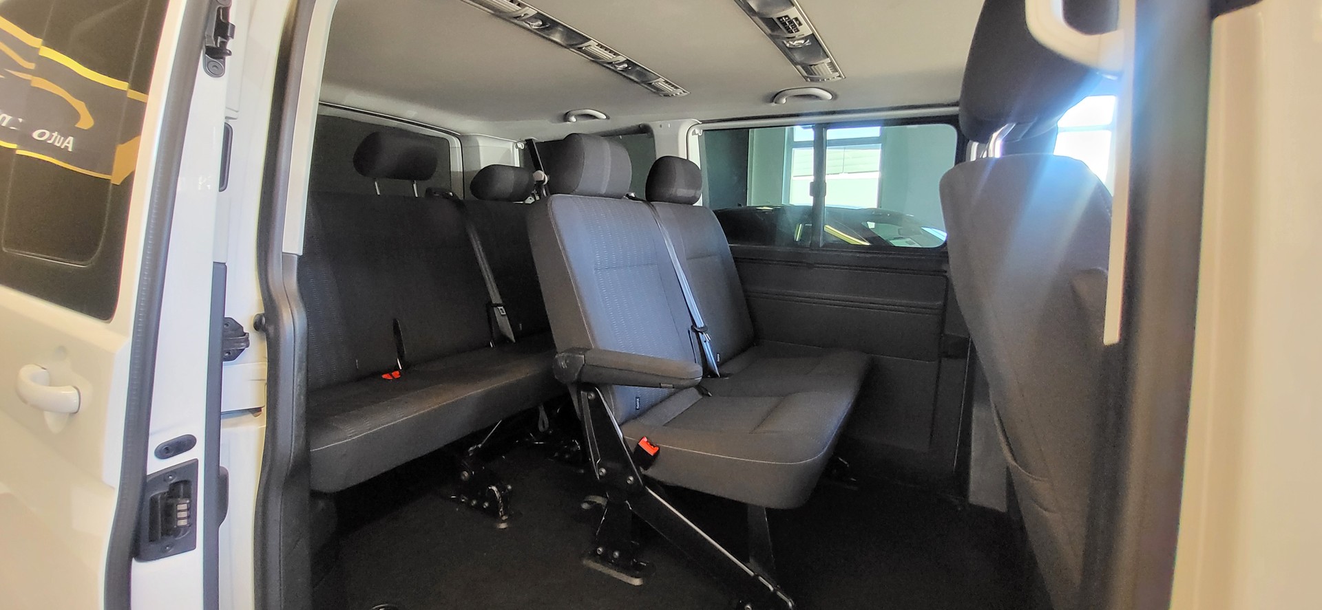 VW T6 2.0 Bi-TDI 4Motion DSG-image-13