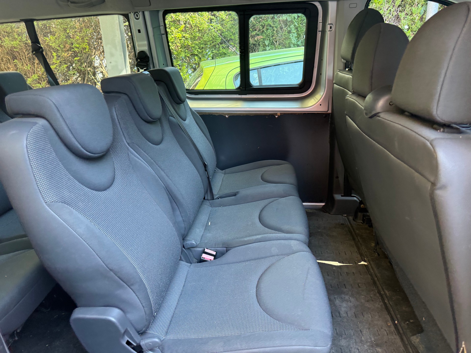 PEUGEOT Expert Tepee 2.0 HDi Confort L2-image-6