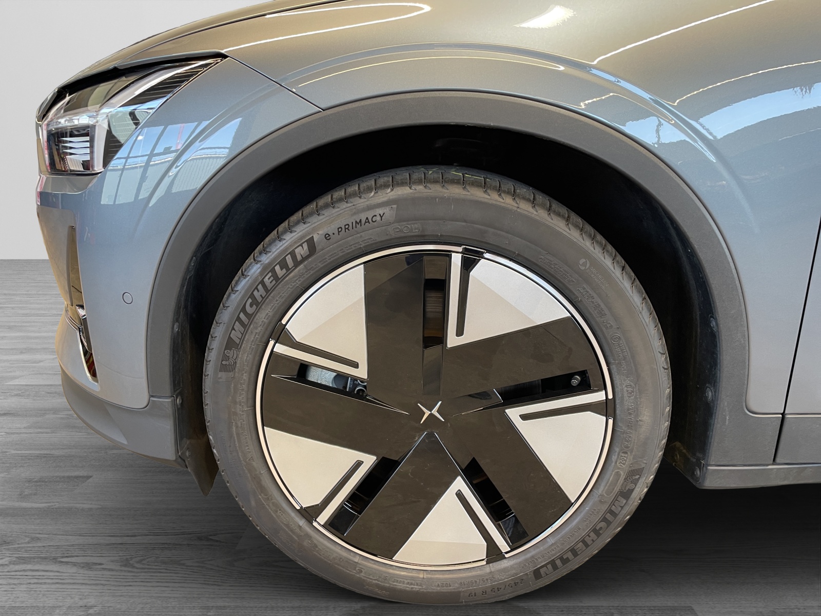 POLESTAR 2 Long Range Single Motor-image-8