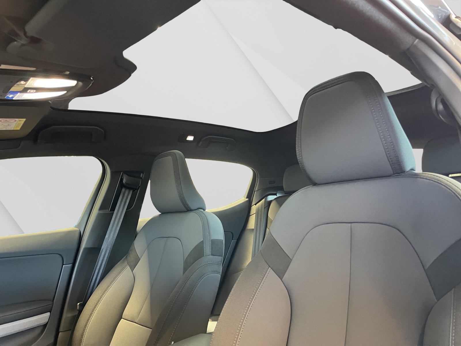 POLESTAR 2 Long Range Single Motor-image-17