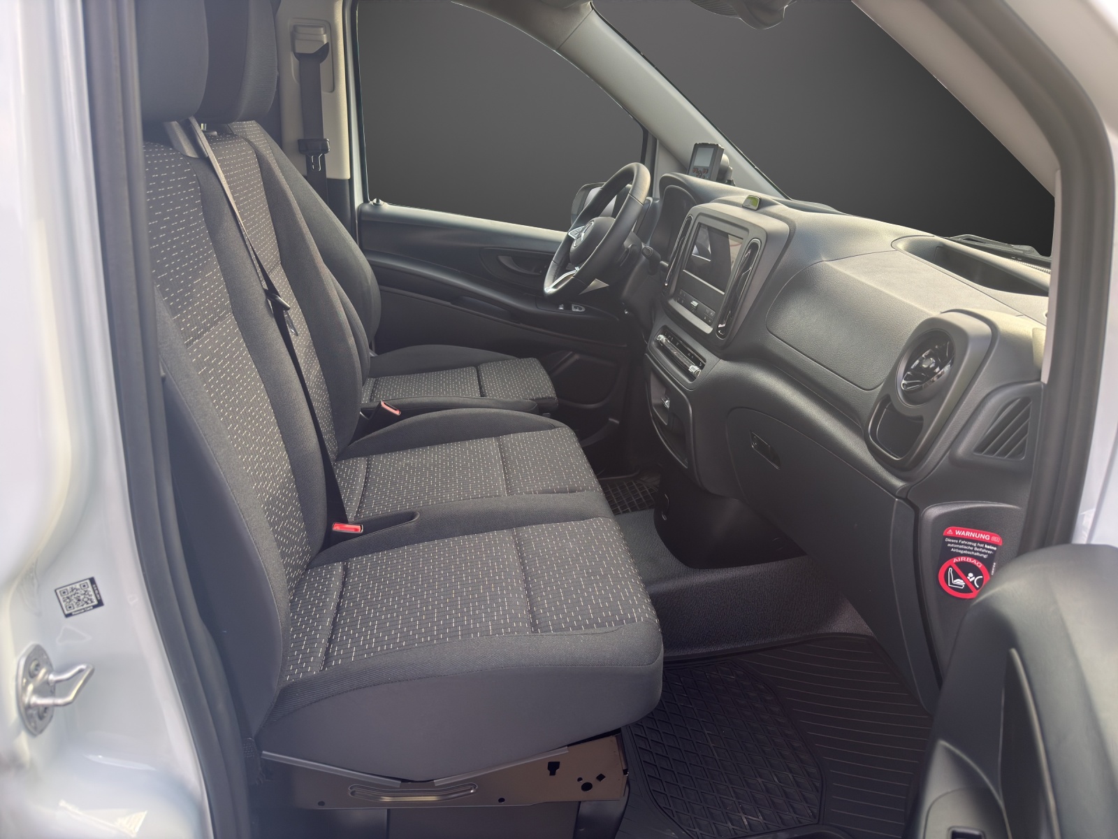 MERCEDES-BENZ Vito 114 CDI Lang Pro 9G-Tronic 4M-image-9