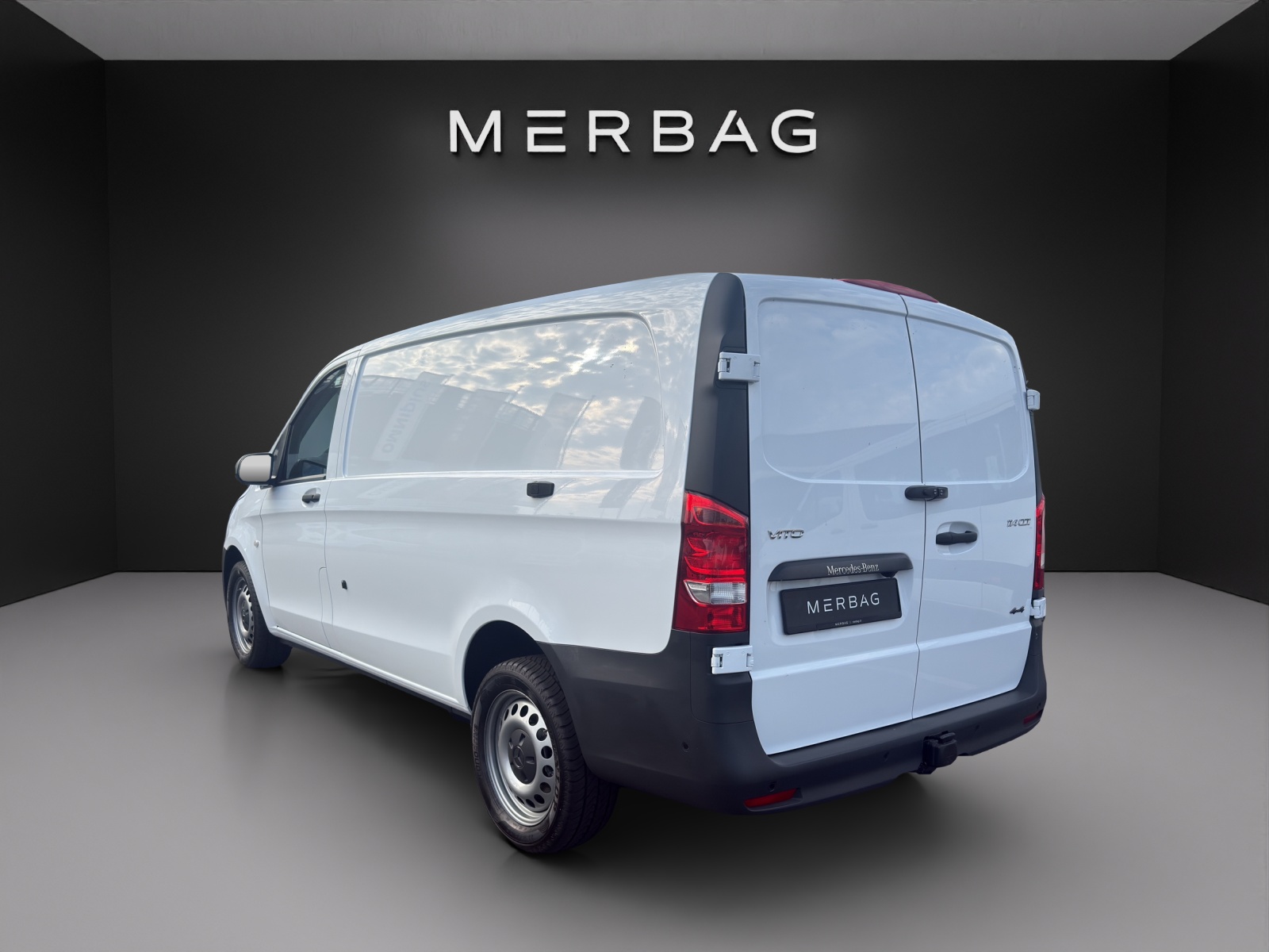 MERCEDES-BENZ Vito 114 CDI Lang Pro 9G-Tronic 4M-image-4
