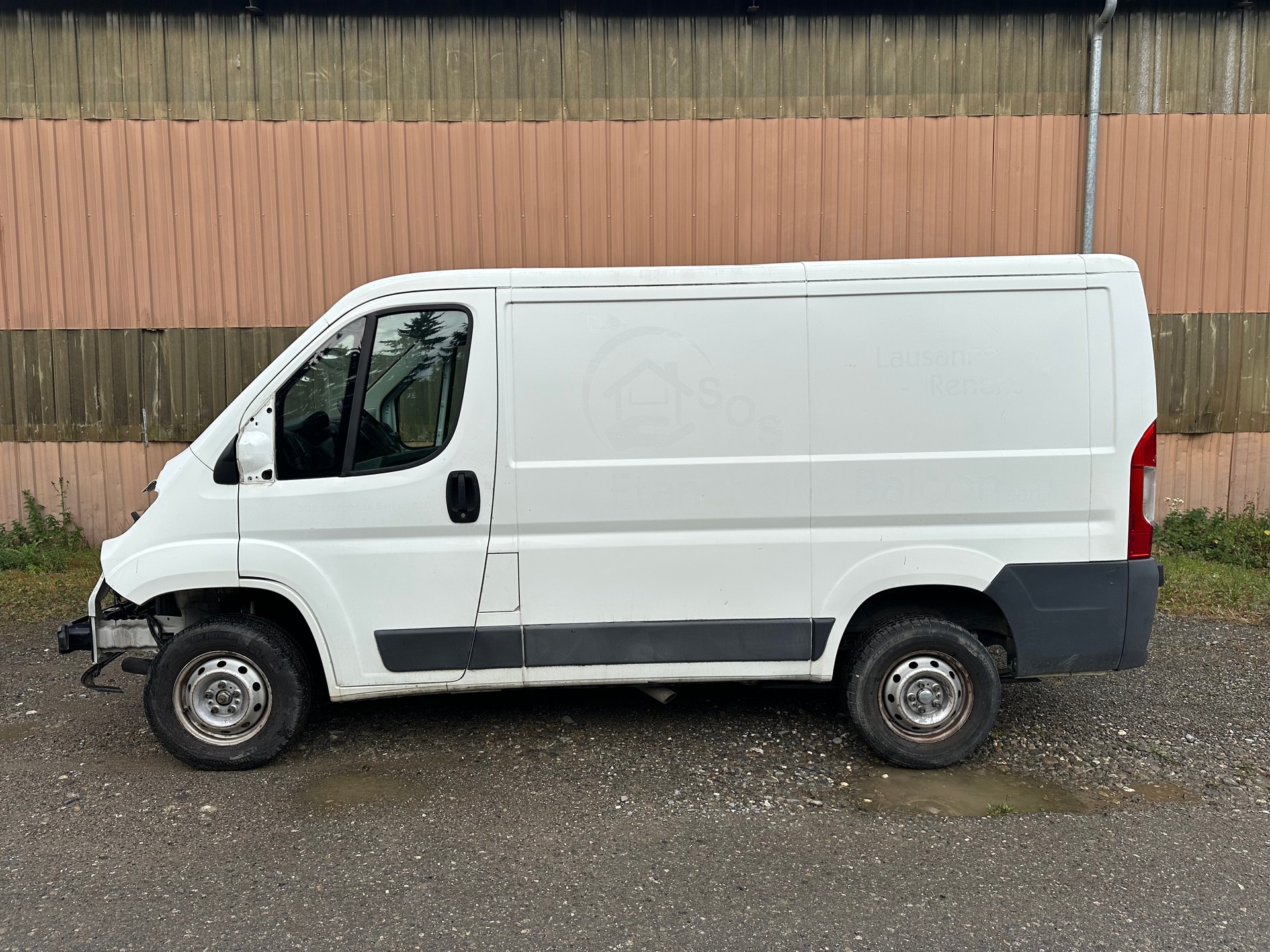 PEUGEOT Boxer 2.0 HDI 330 Active L1H1 FIXPREIS-image-0