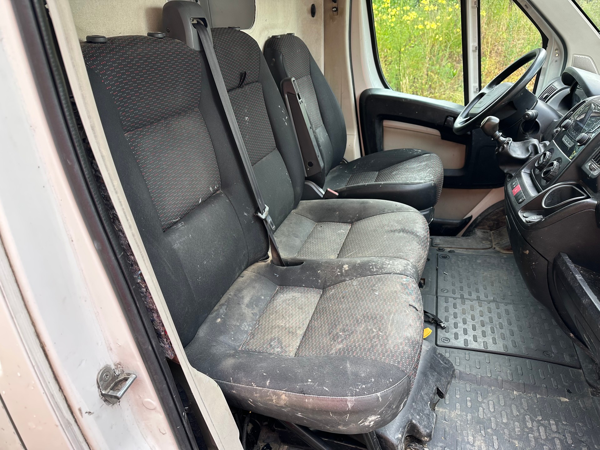 PEUGEOT Boxer 2.0 HDI 330 Active L1H1 FIXPREIS-image-13