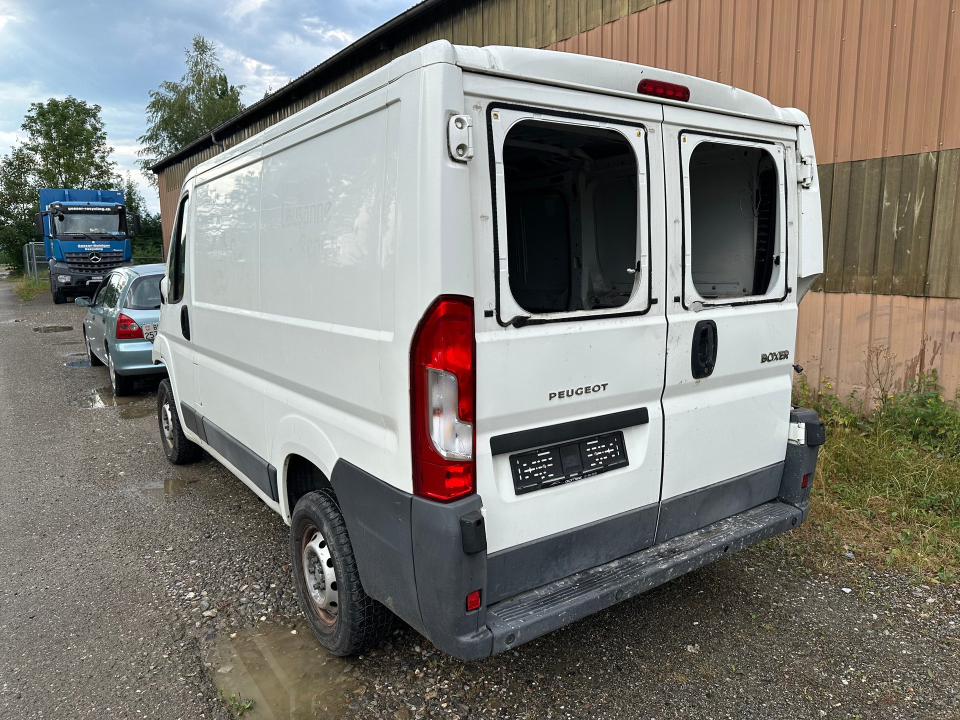 PEUGEOT Boxer 2.0 HDI 330 Active L1H1 FIXPREIS-image-10