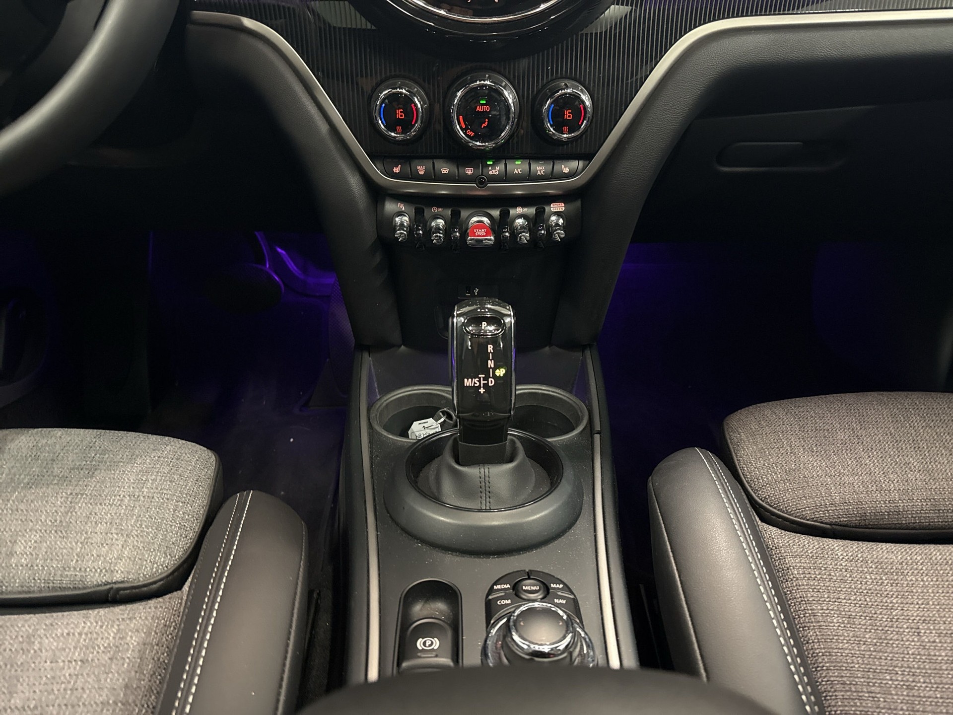 MINI Countryman Cooper S ALL4 Steptronic-image-12