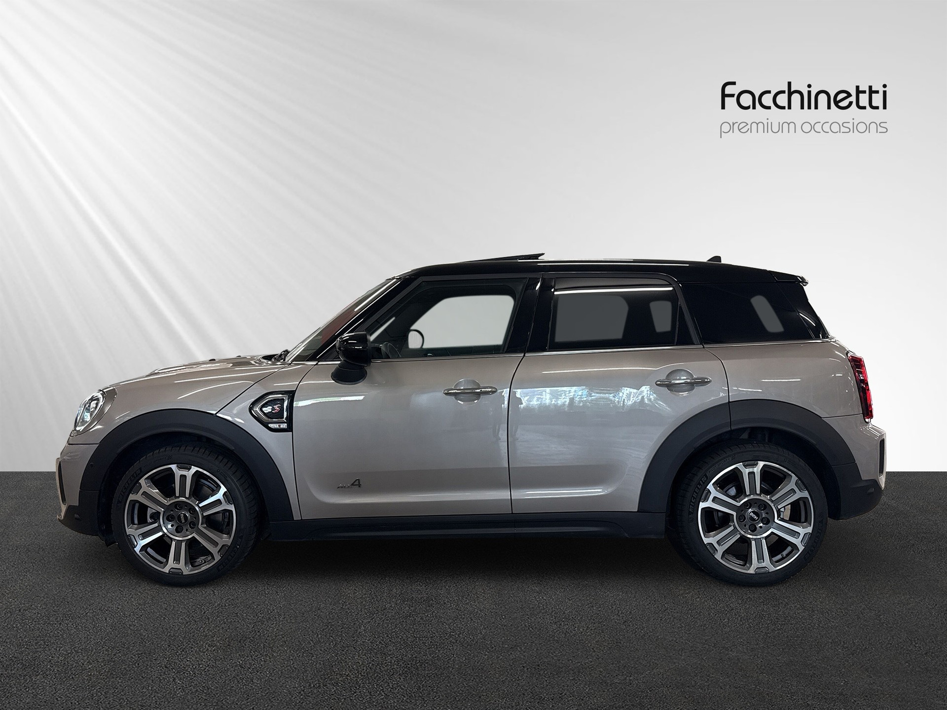 MINI Countryman Cooper S ALL4 Steptronic-showroom-element-1