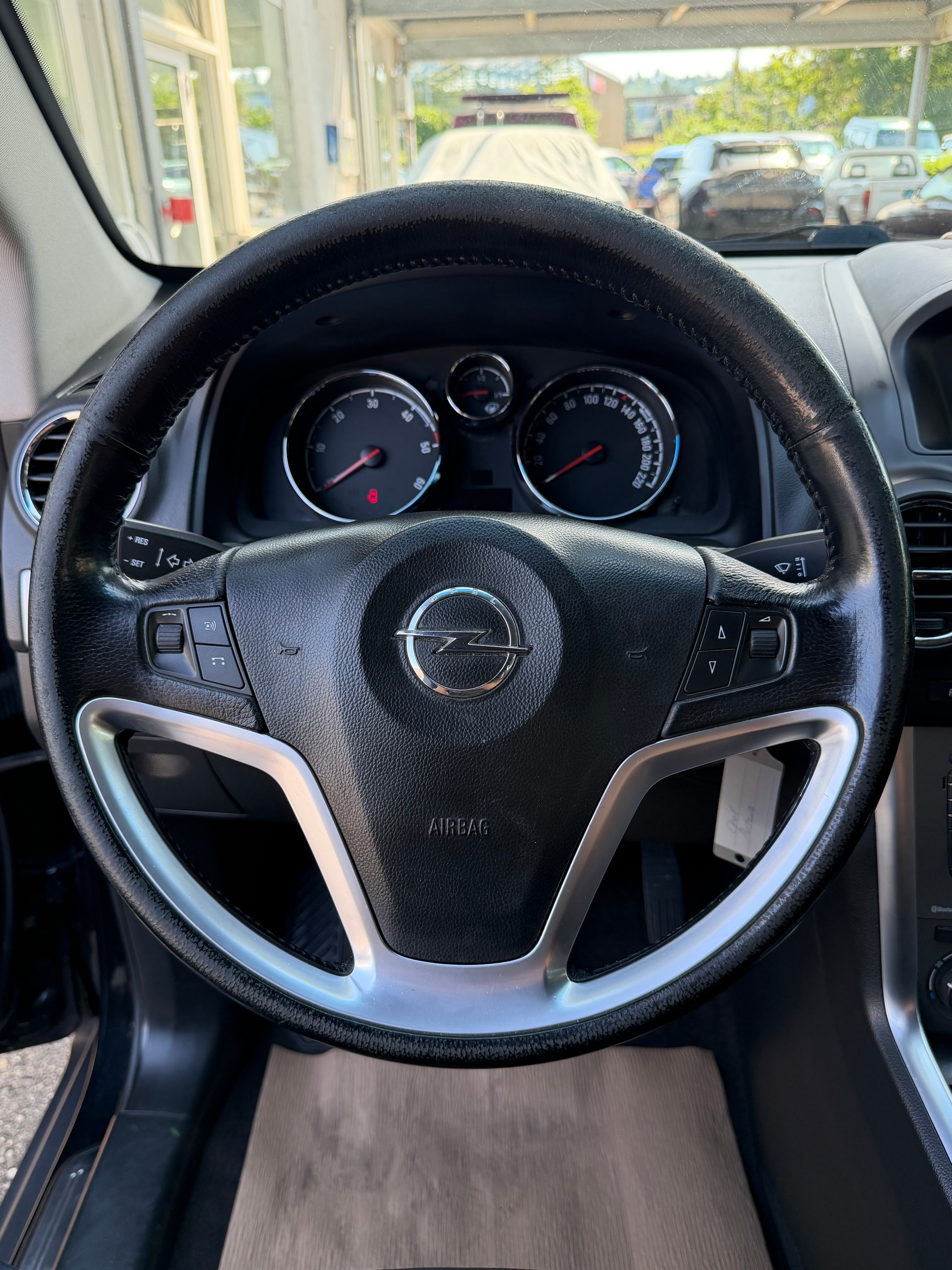 OPEL Antara 2.2 CDTi Cosmo 4WD Automatic-image-9