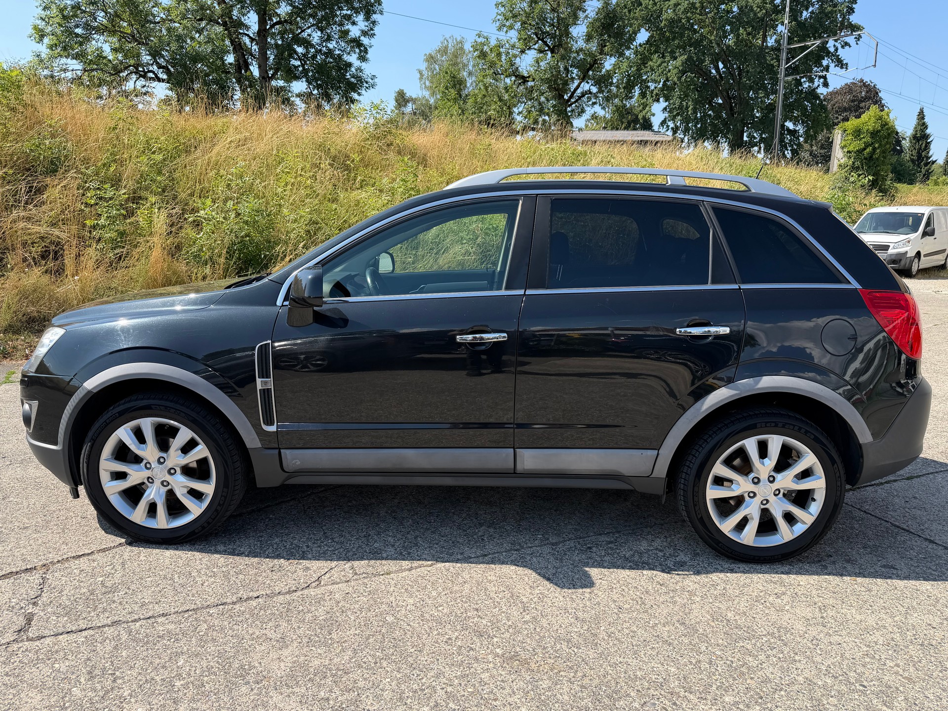 OPEL Antara 2.2 CDTi Cosmo 4WD Automatic-showroom-element-1