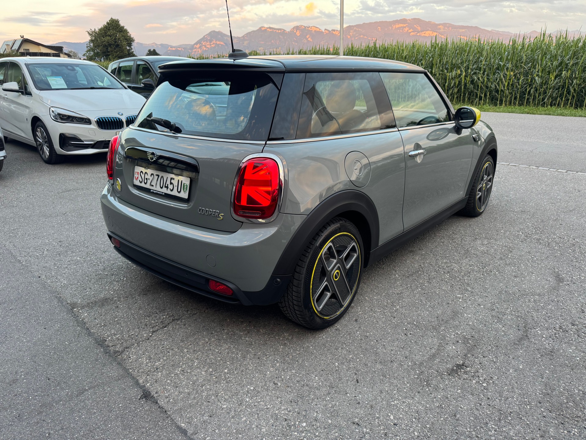 MINI Cooper SE-image-8