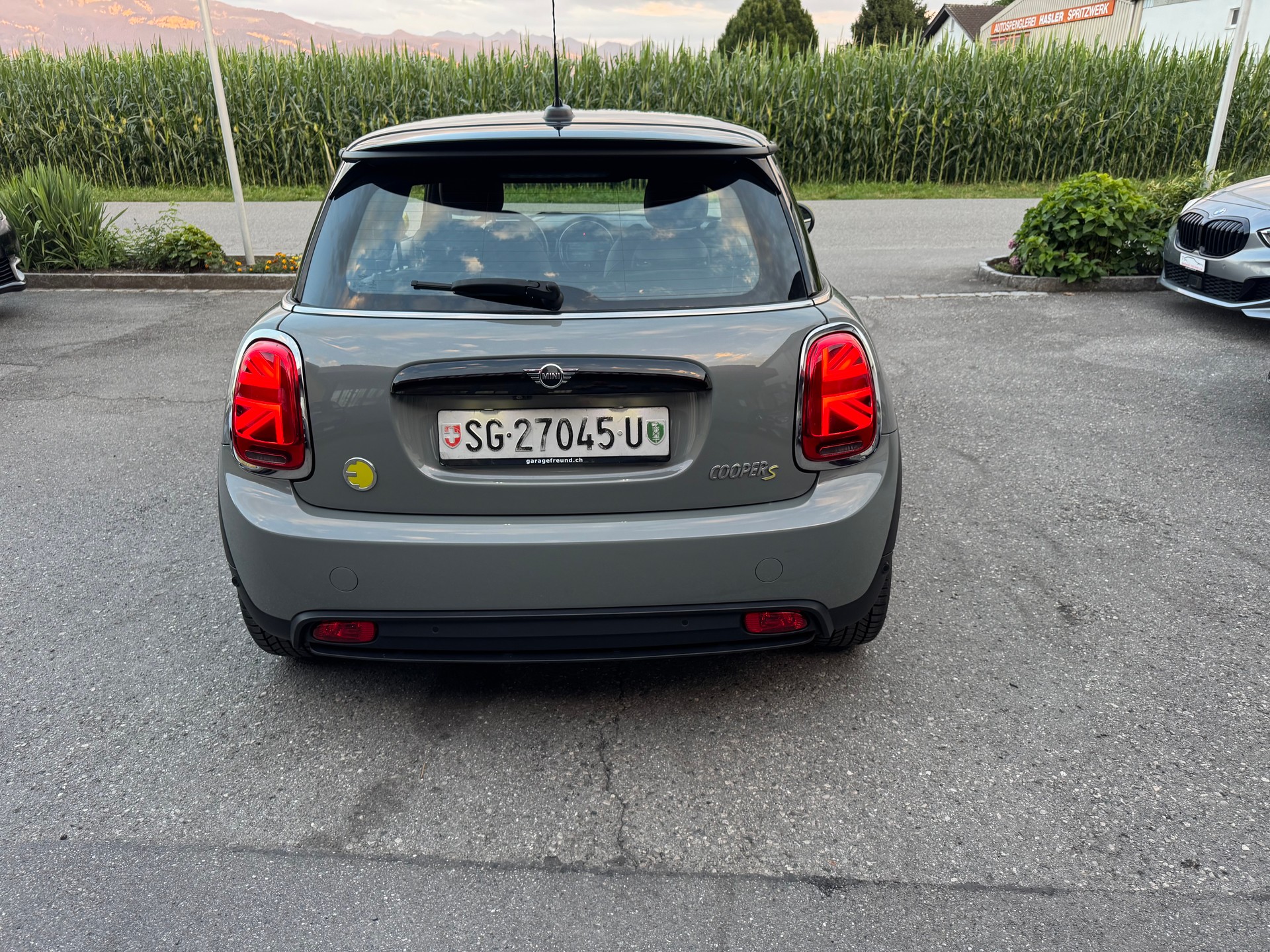 MINI Cooper SE-image-6