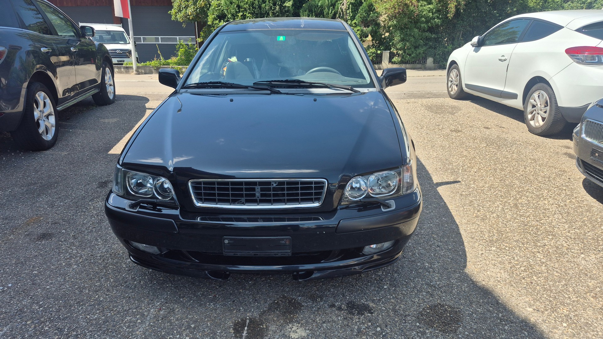 VOLVO V40 1.8 Elegance Edition-image-1