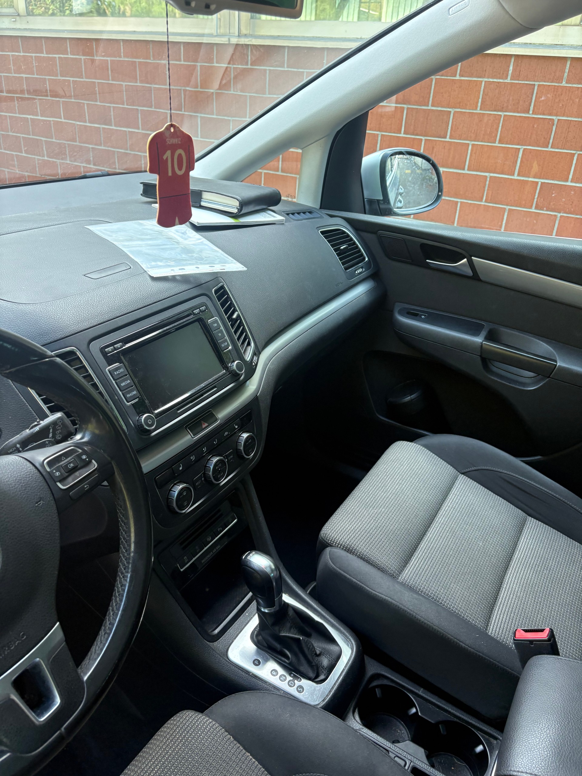 VW Sharan 2.0 TDI BMT Comfortline DSG-image-6