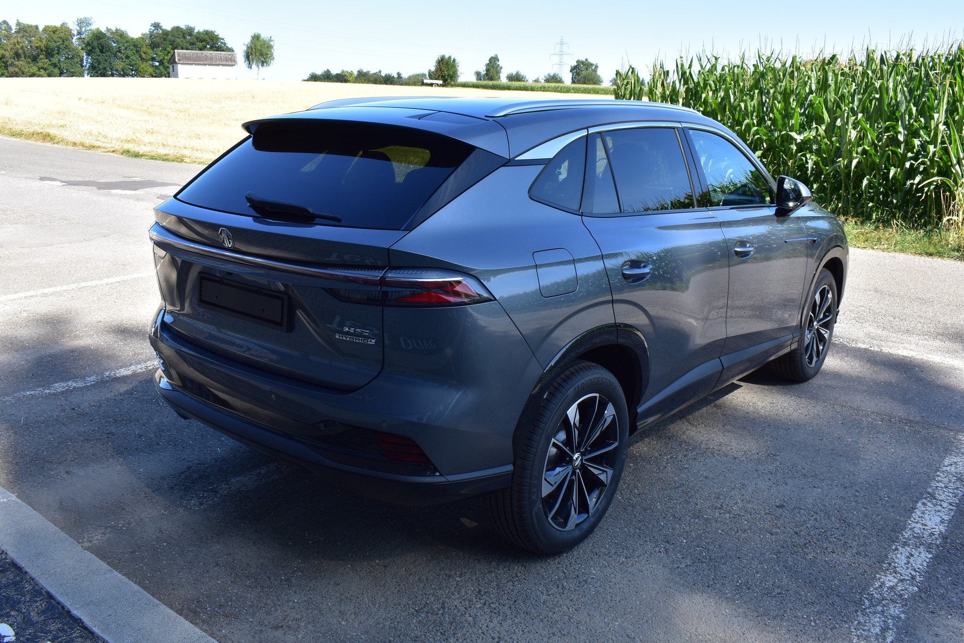 MG HS 1.5 T HEV Luxury-image-3