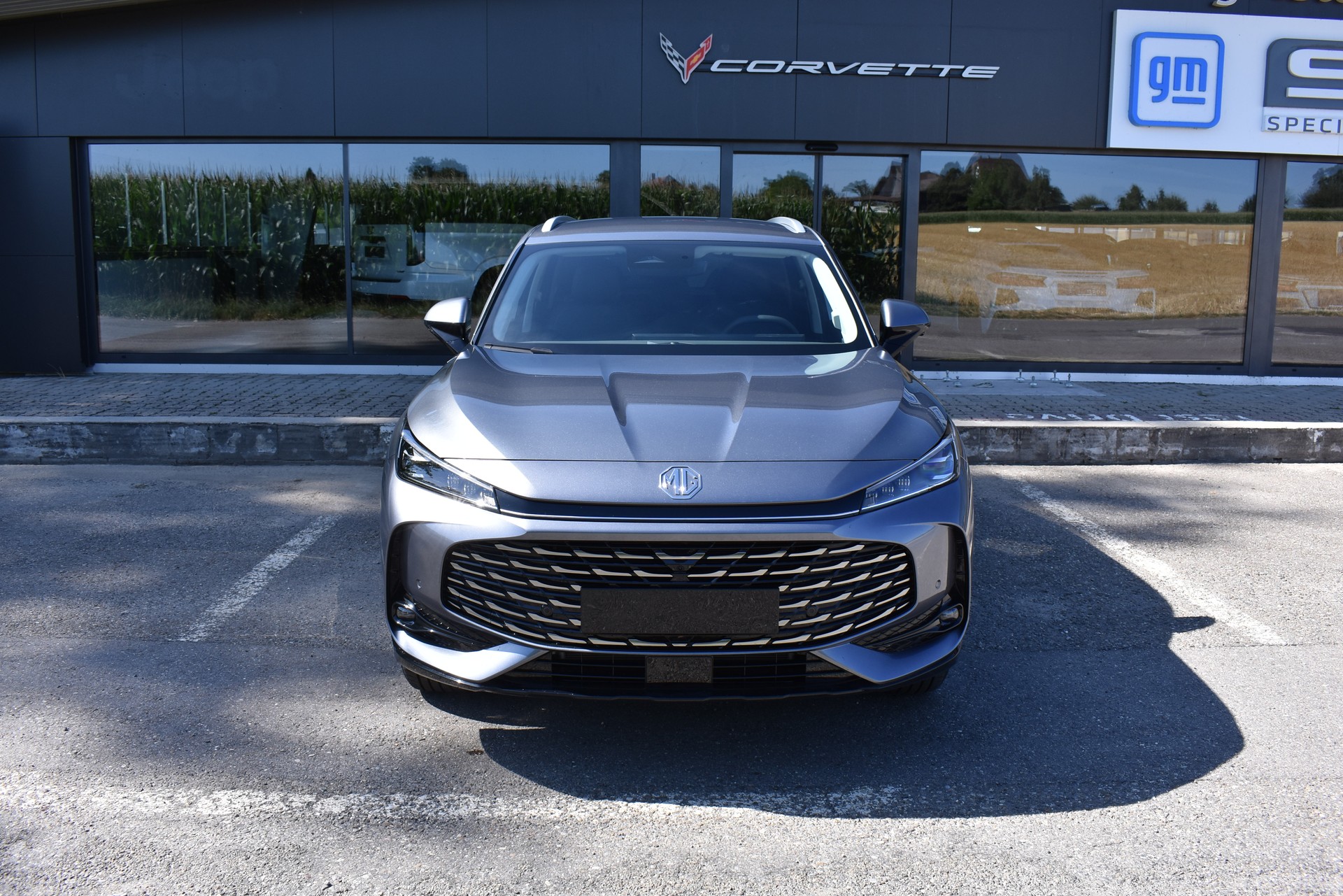 MG HS 1.5 T HEV Luxury-image-0