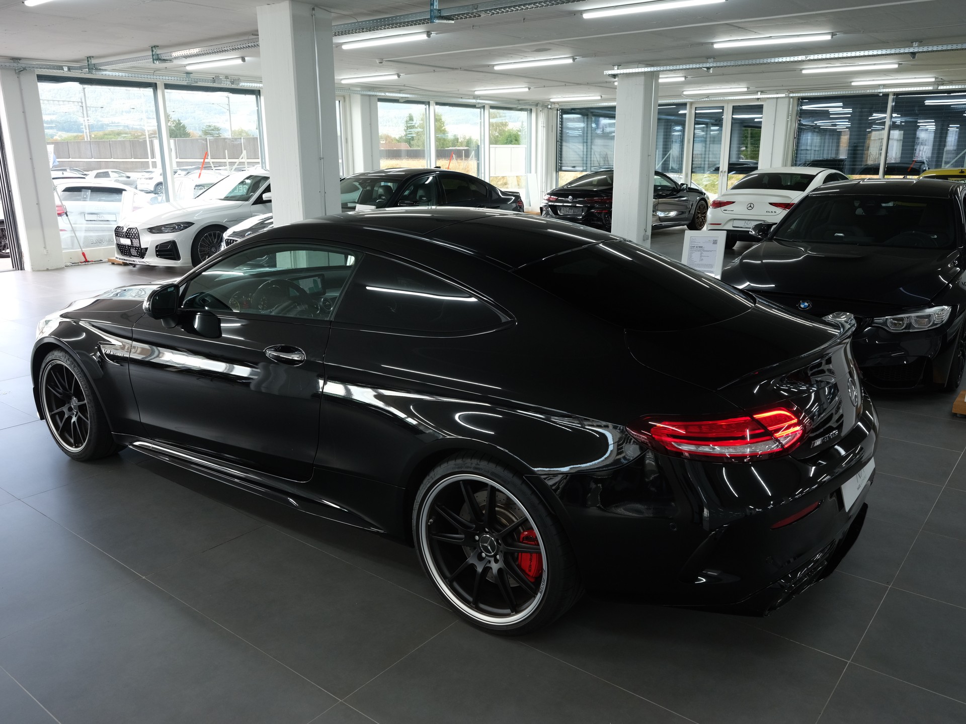 MERCEDES-BENZ C 63 S AMG Premium 9G-tronic *Sportsitze* *Panorama* *Burmester*-image-9