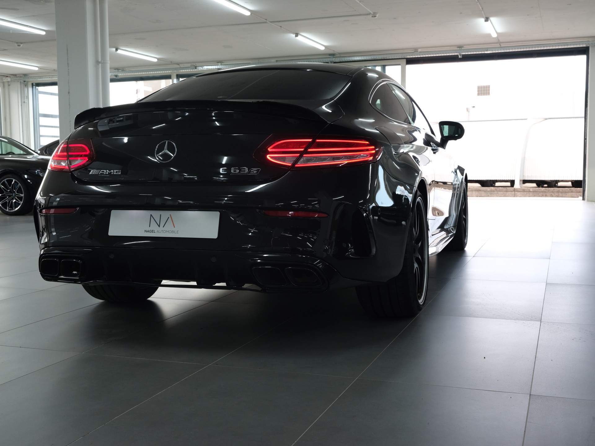 MERCEDES-BENZ C 63 S AMG Premium 9G-tronic *Sportsitze* *Panorama* *Burmester*-image-2