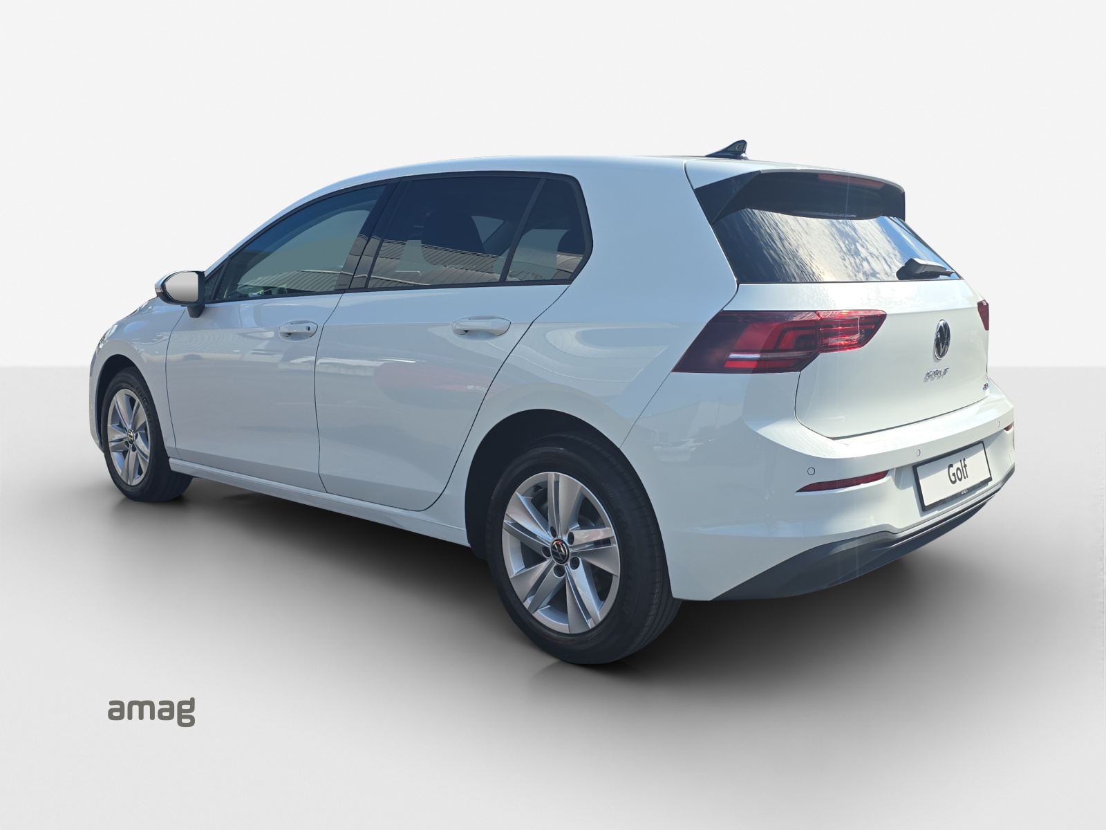 VW Golf 1.5 e TSI mHEV Value DSG-image-2