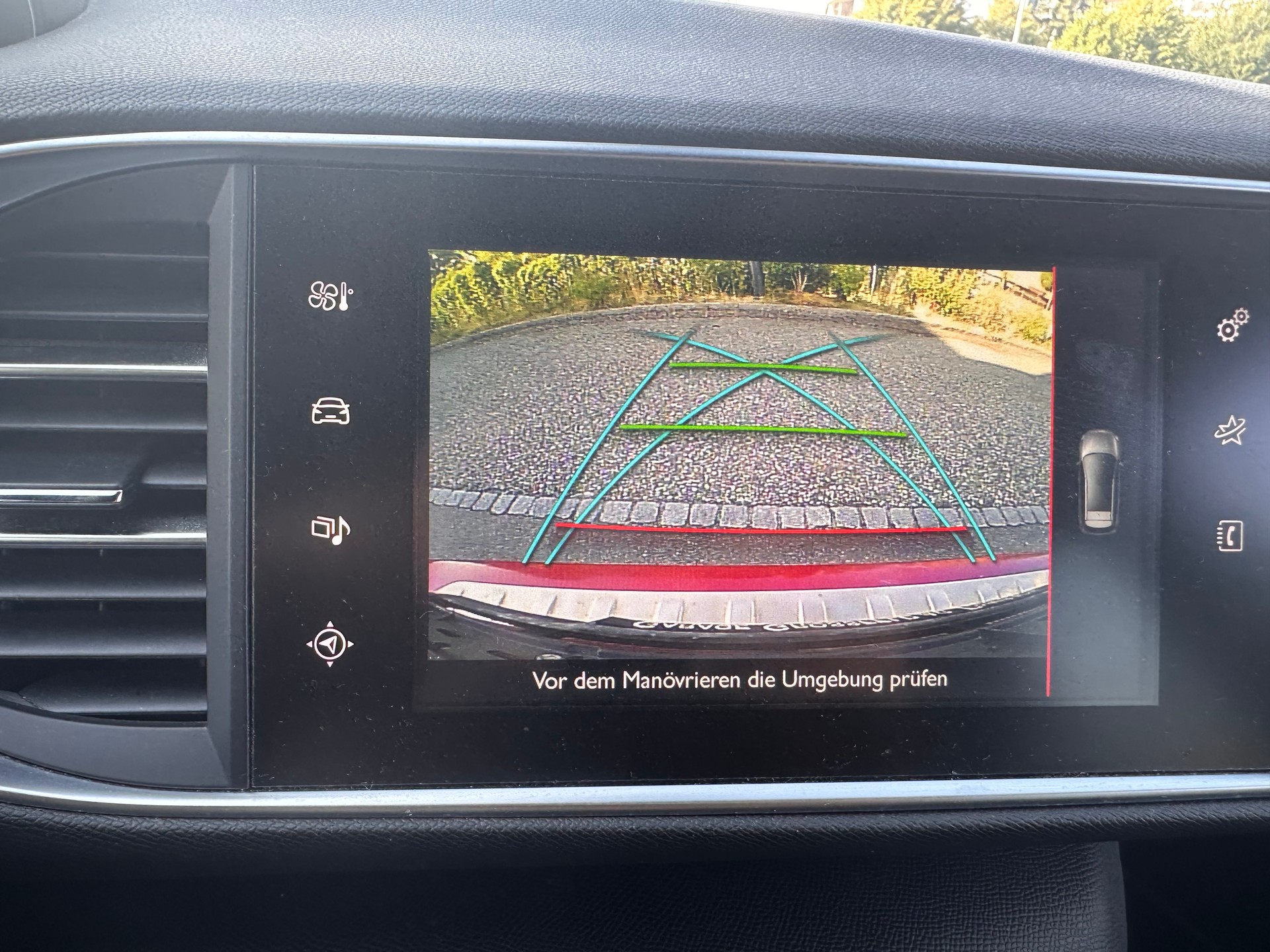 PEUGEOT 308 SW 1.2 THP GT Line Automatic-image-10