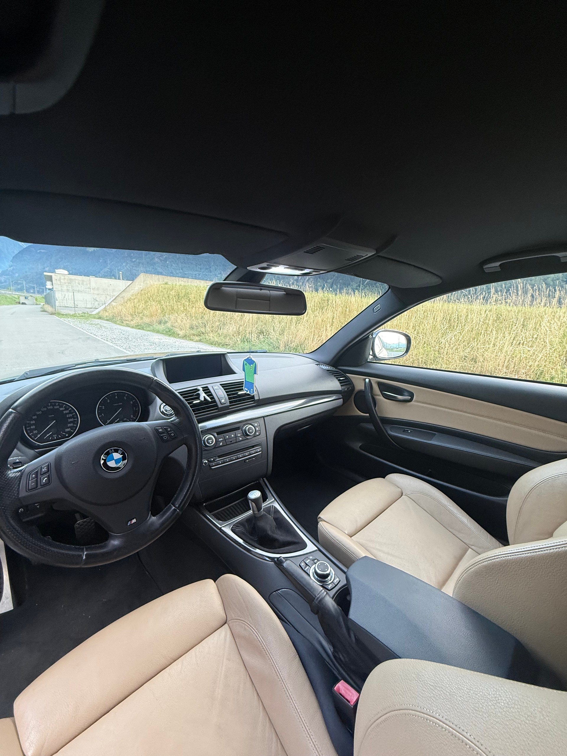 BMW i coupe-image-5