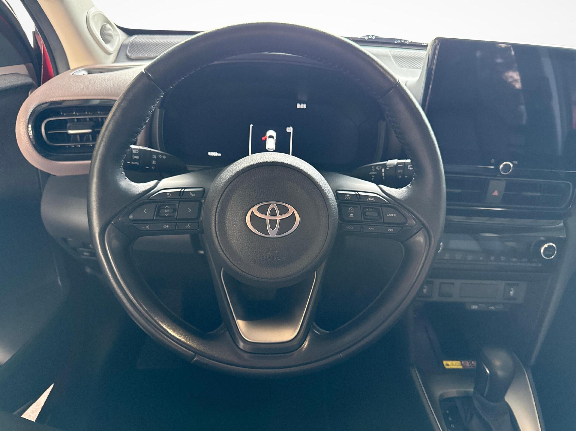 TOYOTA Yaris Cross 1.5 VVT-i HSD Premium-image-9