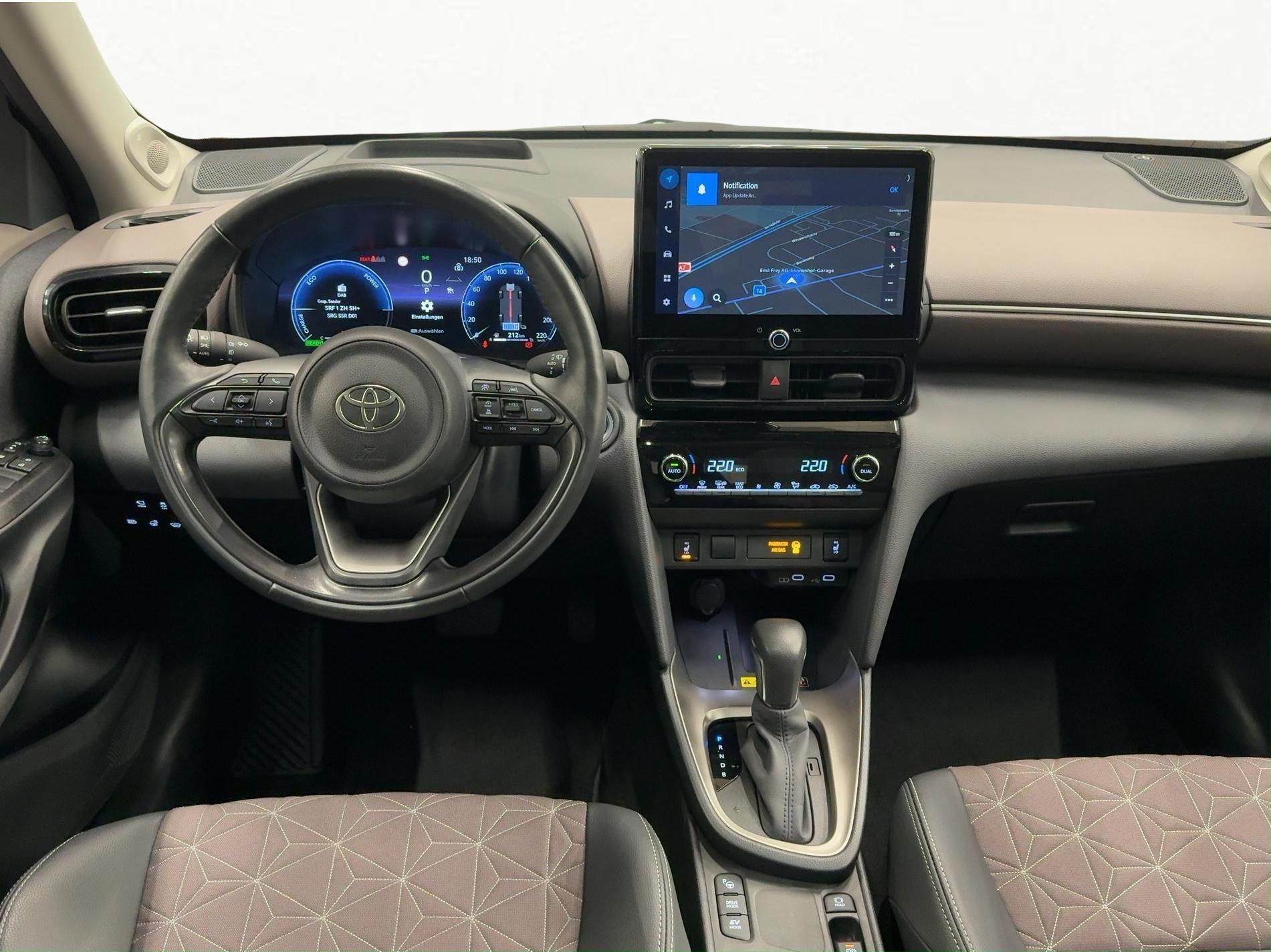 TOYOTA Yaris Cross 1.5 VVT-i HSD Premium-image-12