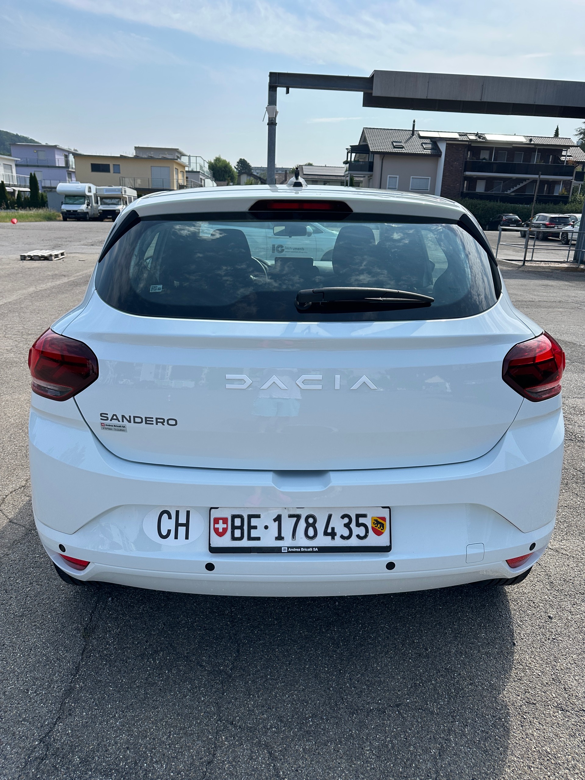 DACIA 1.0 TCe Expression-image-3