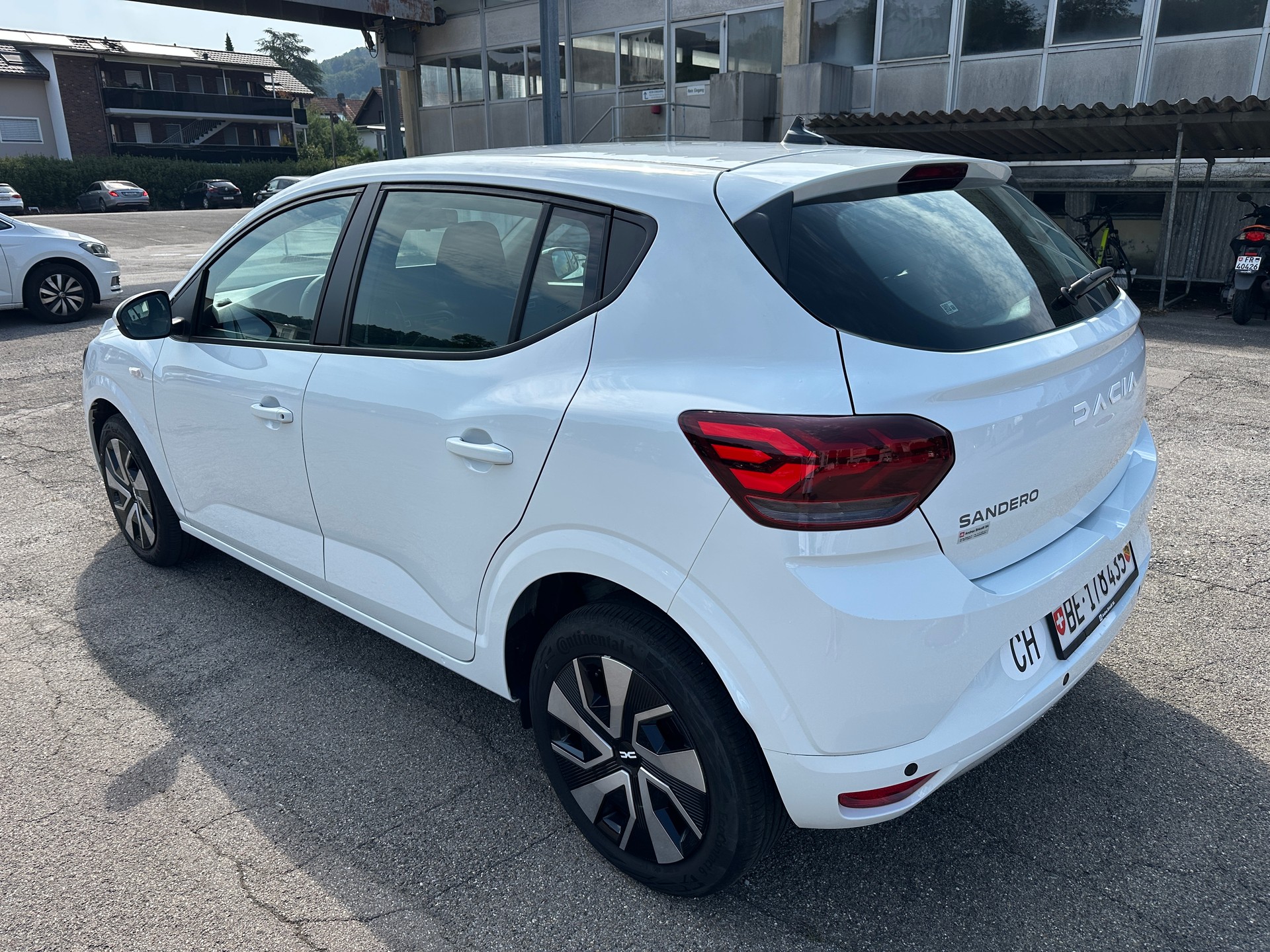DACIA 1.0 TCe Expression-image-2