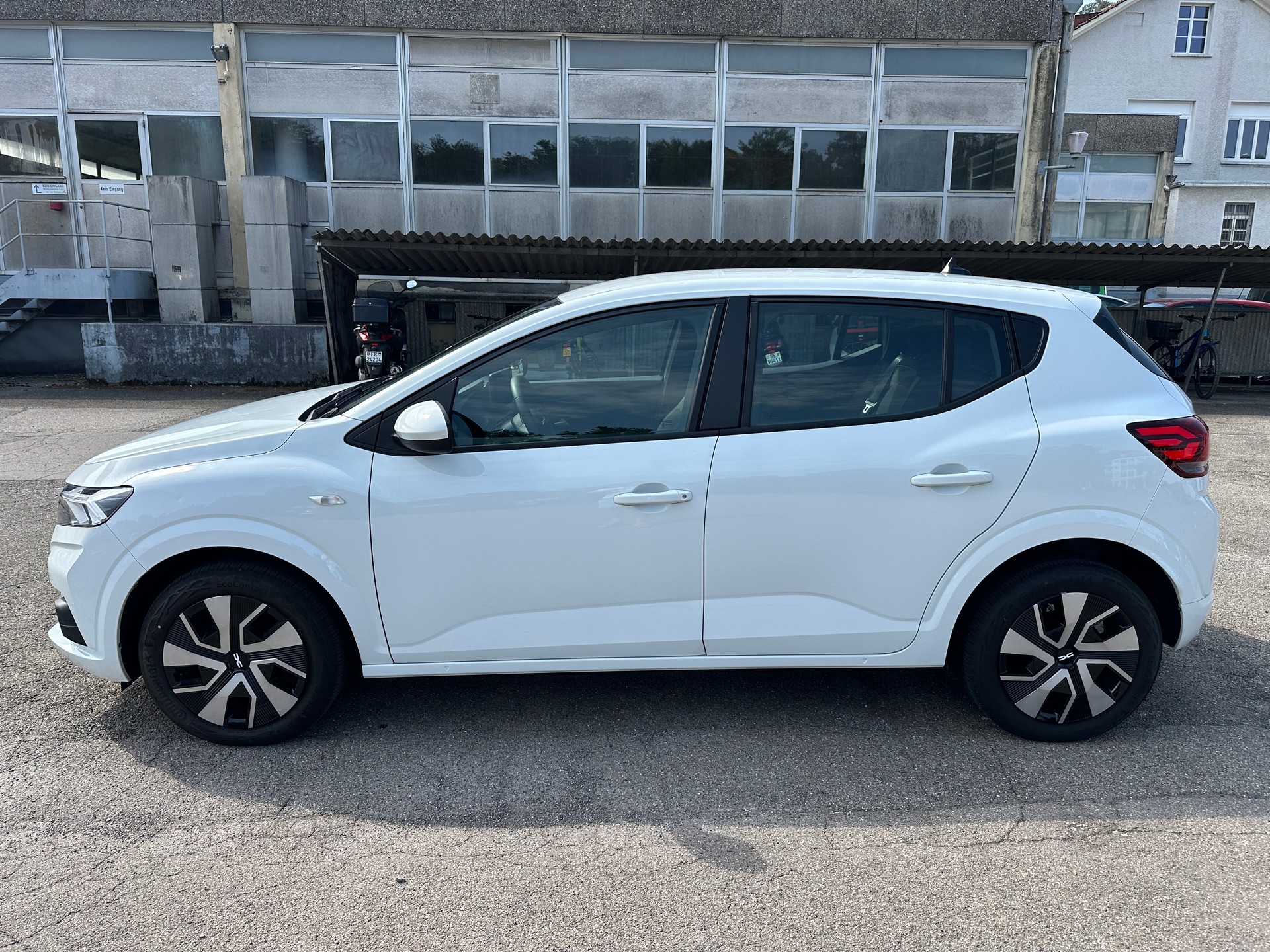 DACIA 1.0 TCe Expression-image-1