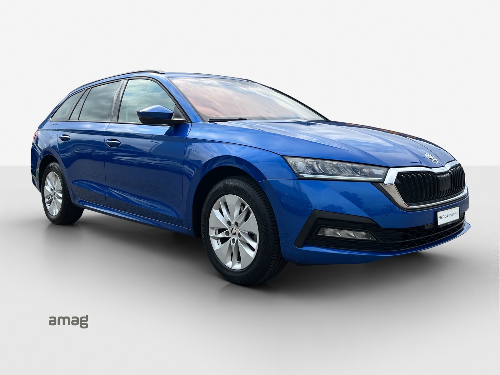 SKODA Octavia Combi 2.0 TDI DSG Ambition-image-5