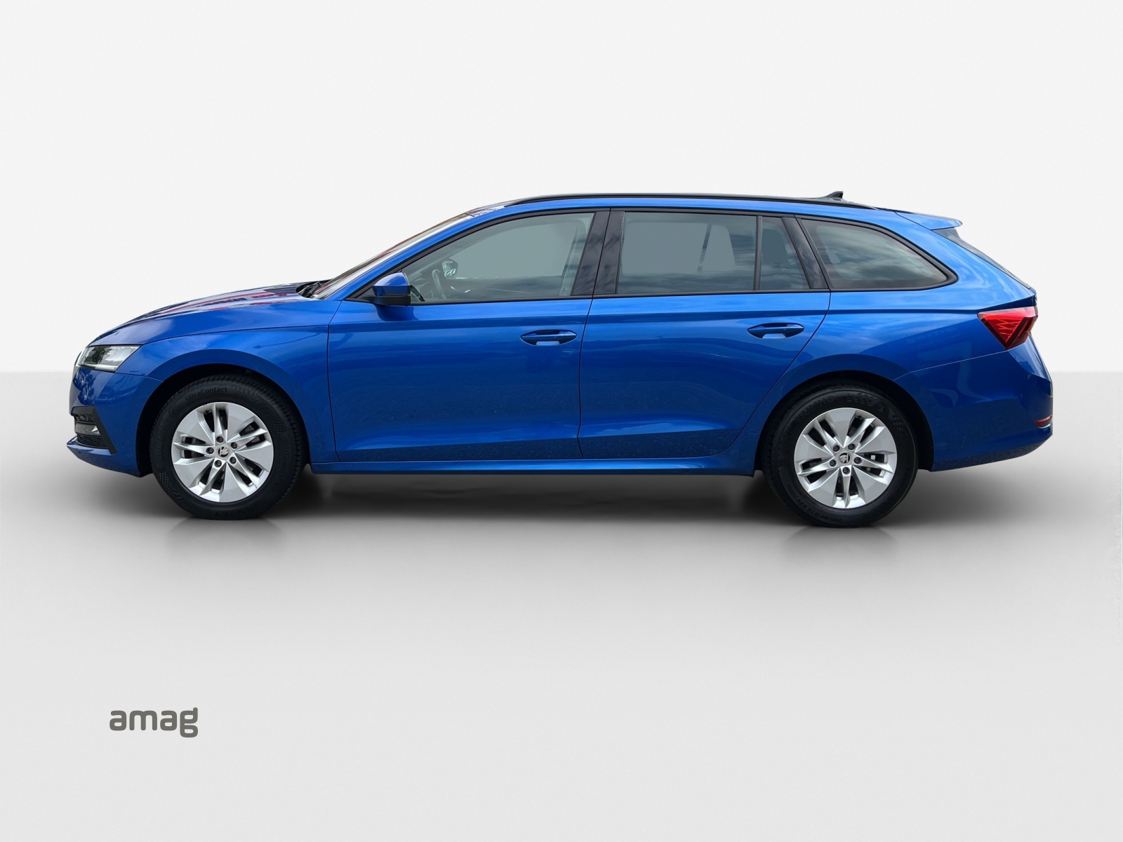 SKODA Octavia Combi 2.0 TDI DSG Ambition-image-1
