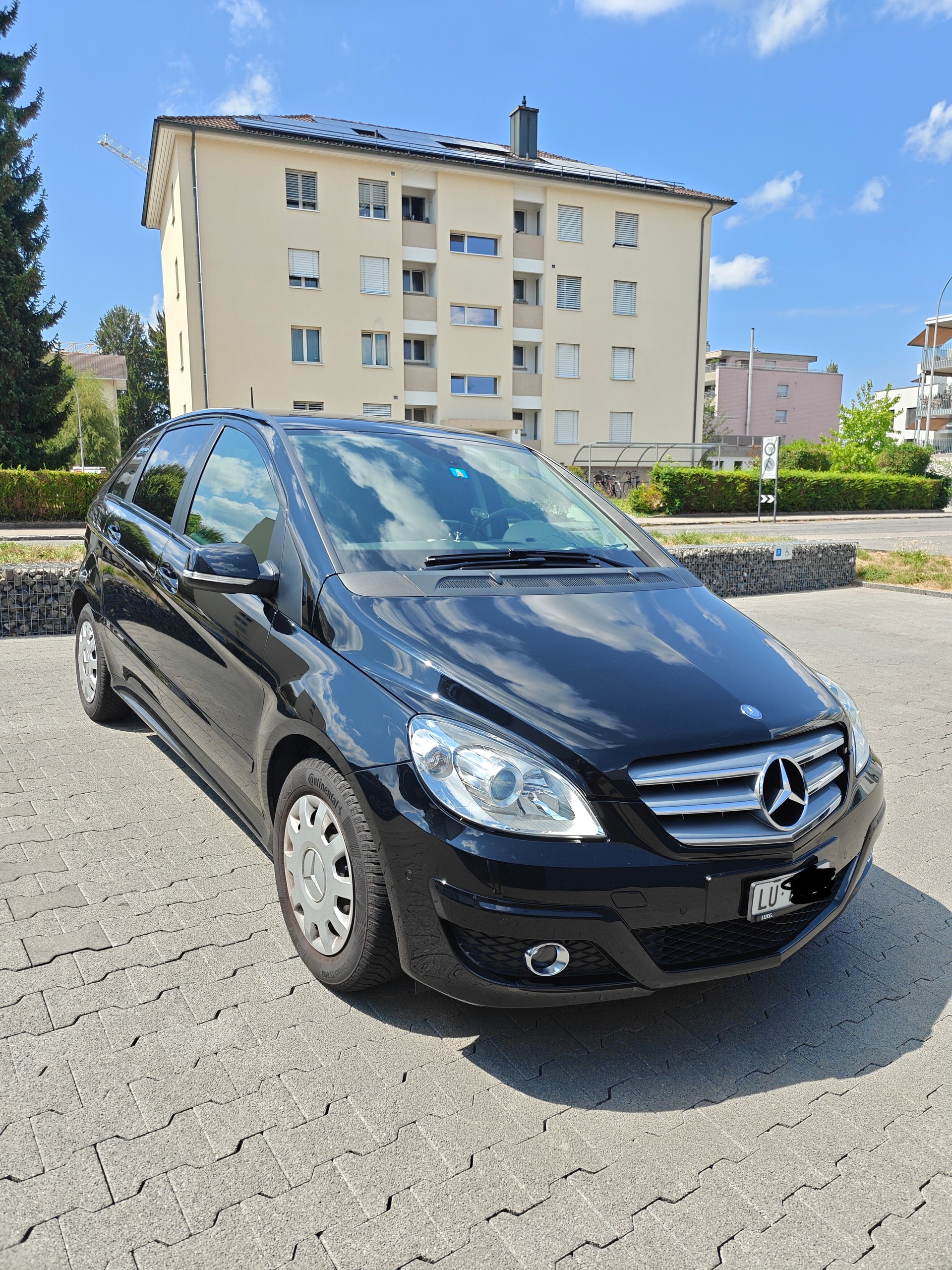 MERCEDES-BENZ Eco-image-0