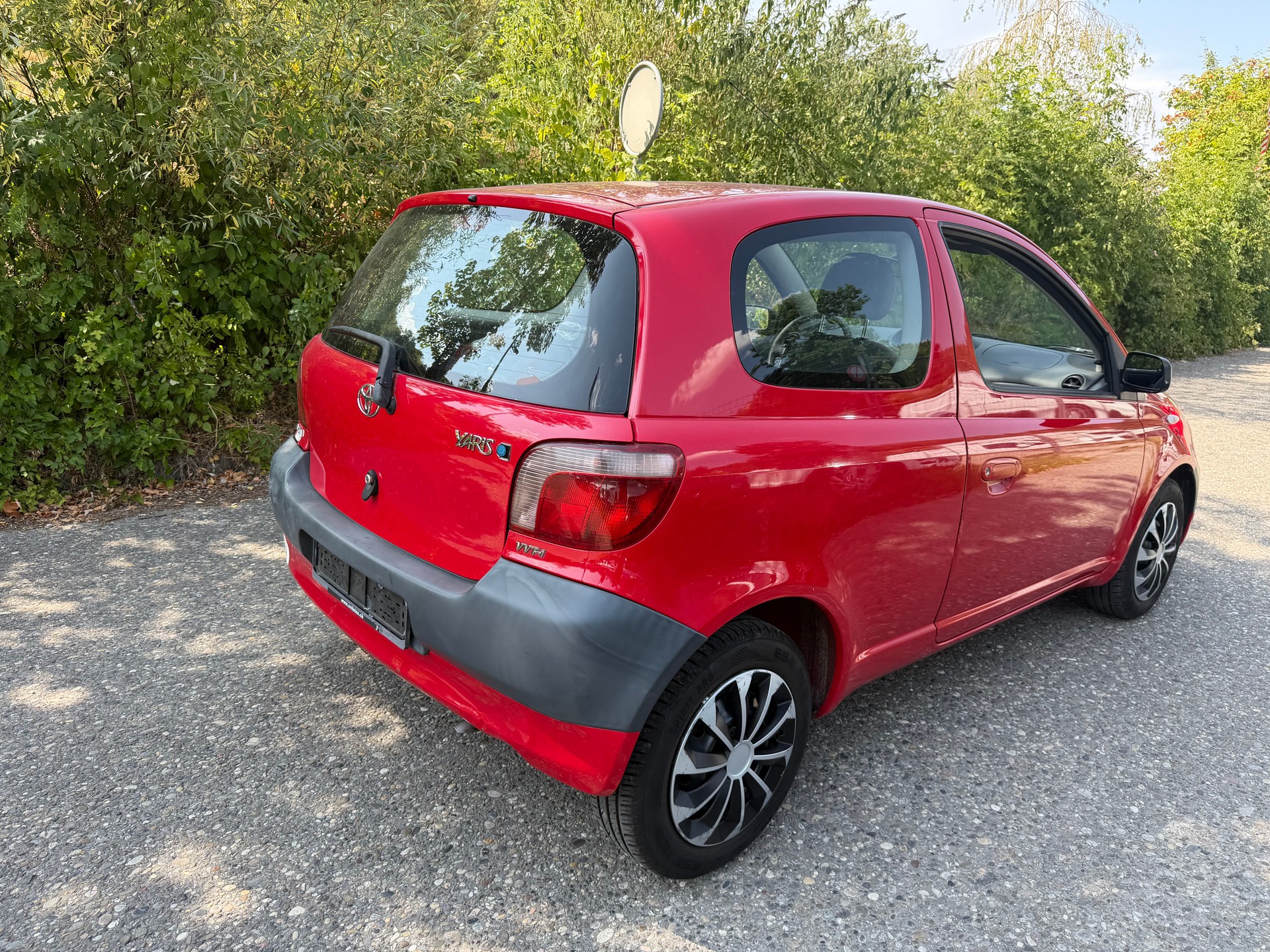 TOYOTA Yaris 1.0-image-3