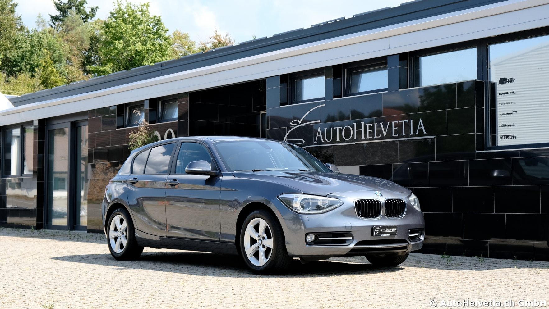 BMW 120d Sport Line Steptronic-image-0