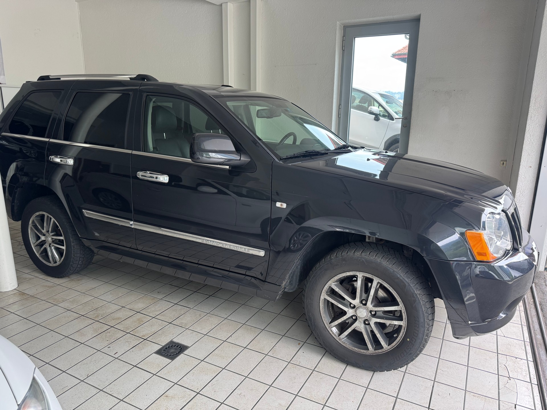 JEEP Gr.Cherokee 3.0 CRD S-Limited Automatic-image-3