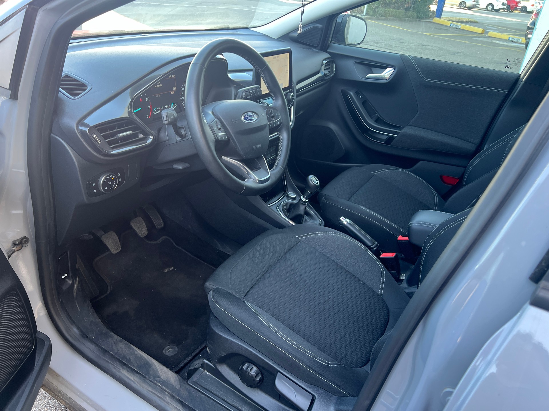 FORD Puma 1.0 MHEV ST-Line X-image-12